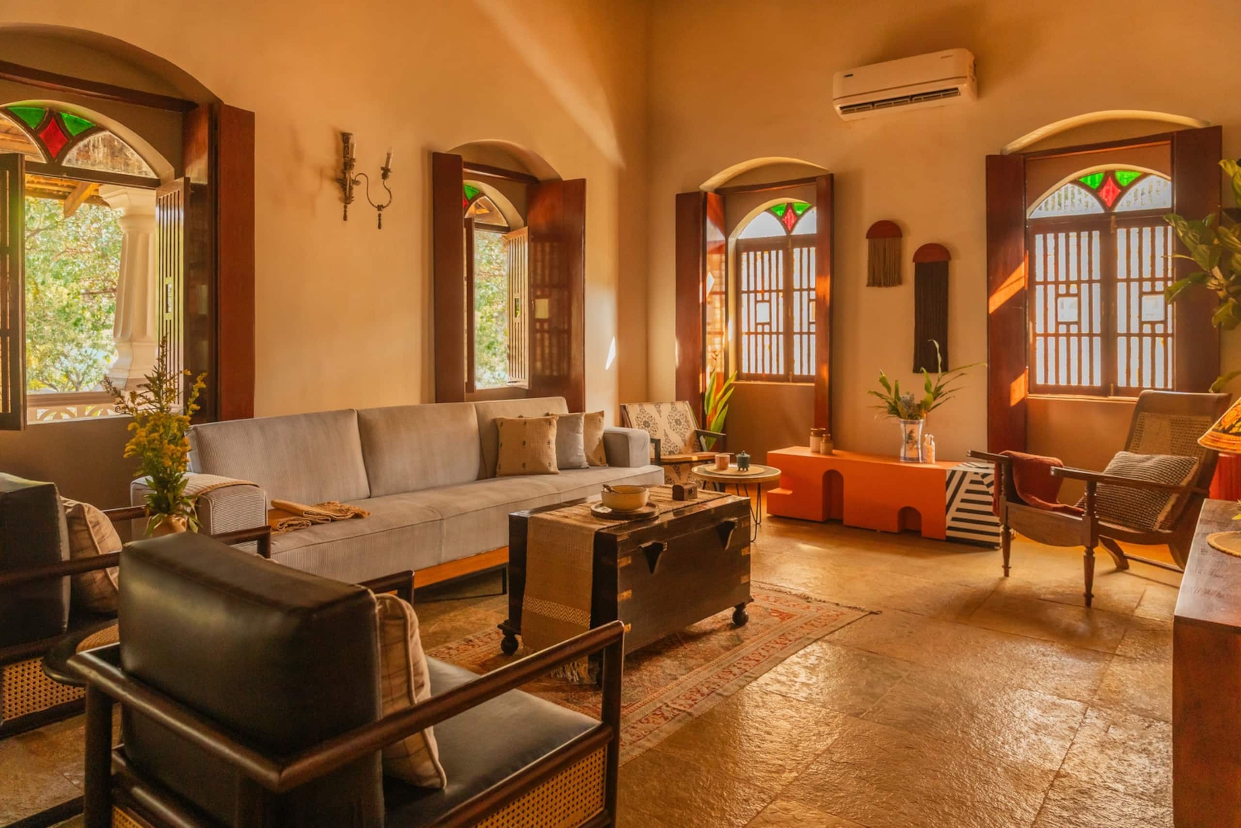 Sempre – 100+ Year Old Portuguese Villa in Aldona 17