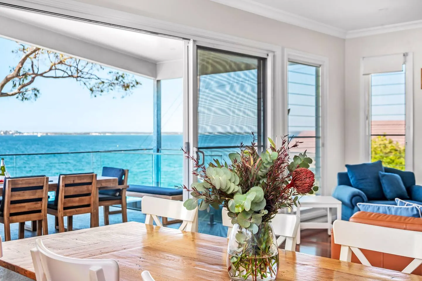 Biraban Lakefront Pet Friendly Pool & Jetty 8