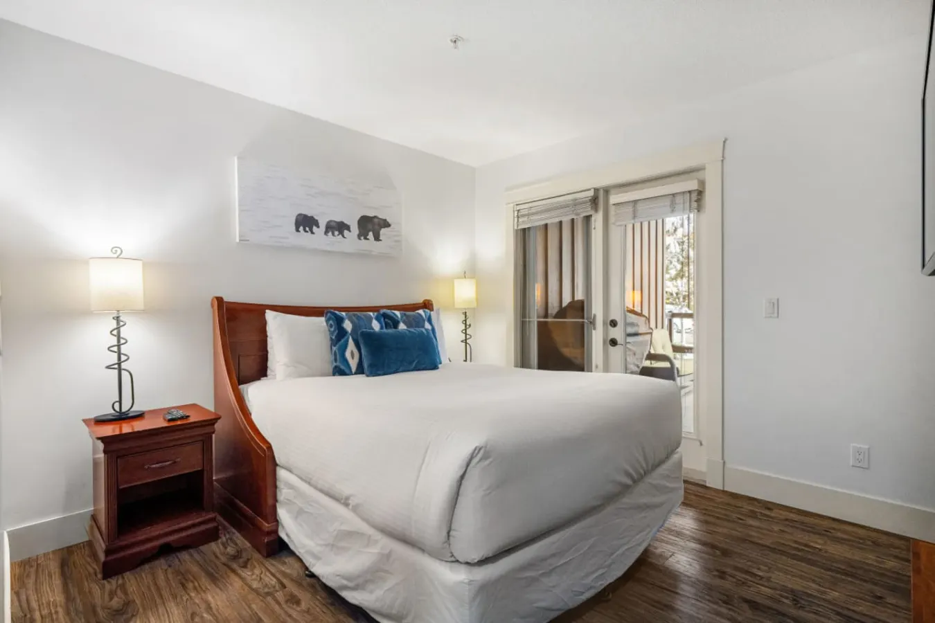 Rocky Mountain Retreat Sleeps 6 King + Queen 13