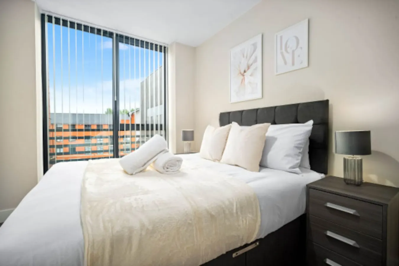 Two Bed Apartment - Smart TV - WIFI - Jewellery Quarter 12