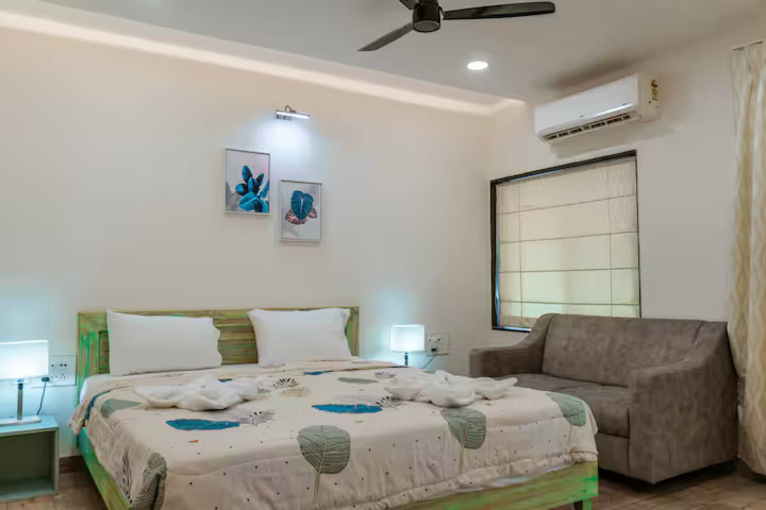 6BHK Retreat Pool Villa 700m Walk to Beach 14