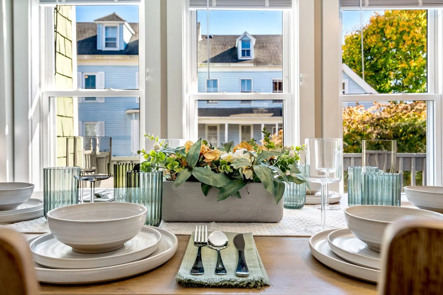 Modern Apt Close to Beaches & Portland DogsOK 16