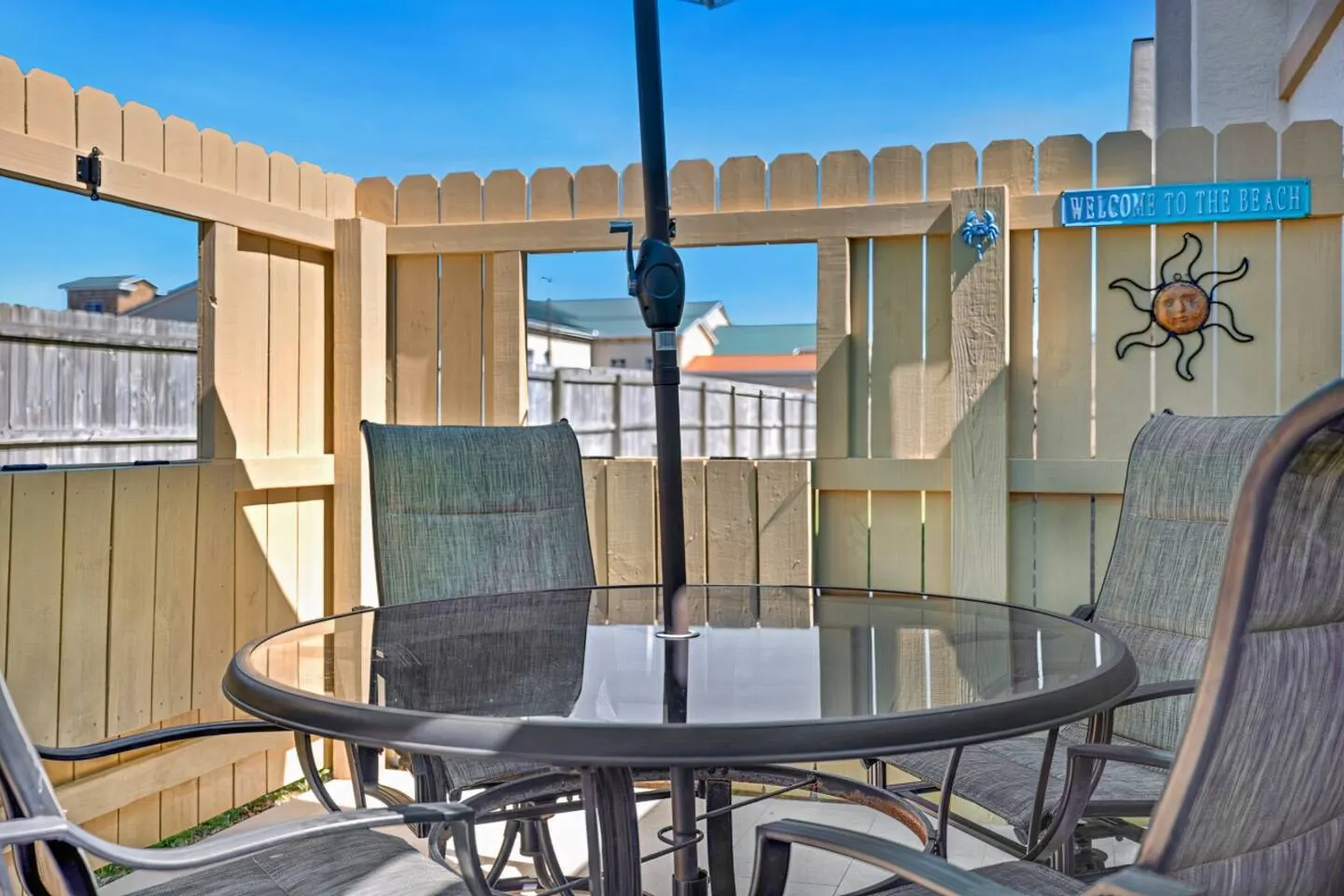 Beach Bluetique 2BR Condo Walk to Beach 12