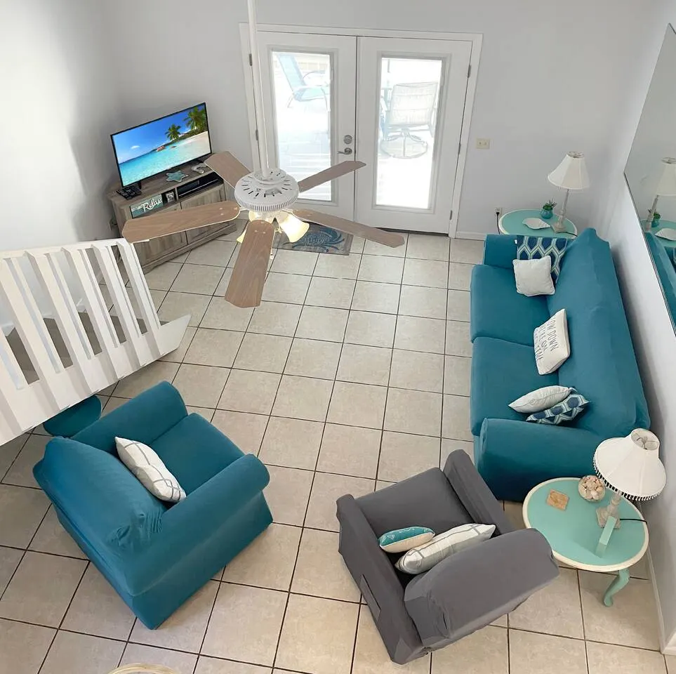 Beach Bluetique 2BR Condo Walk to Beach 5