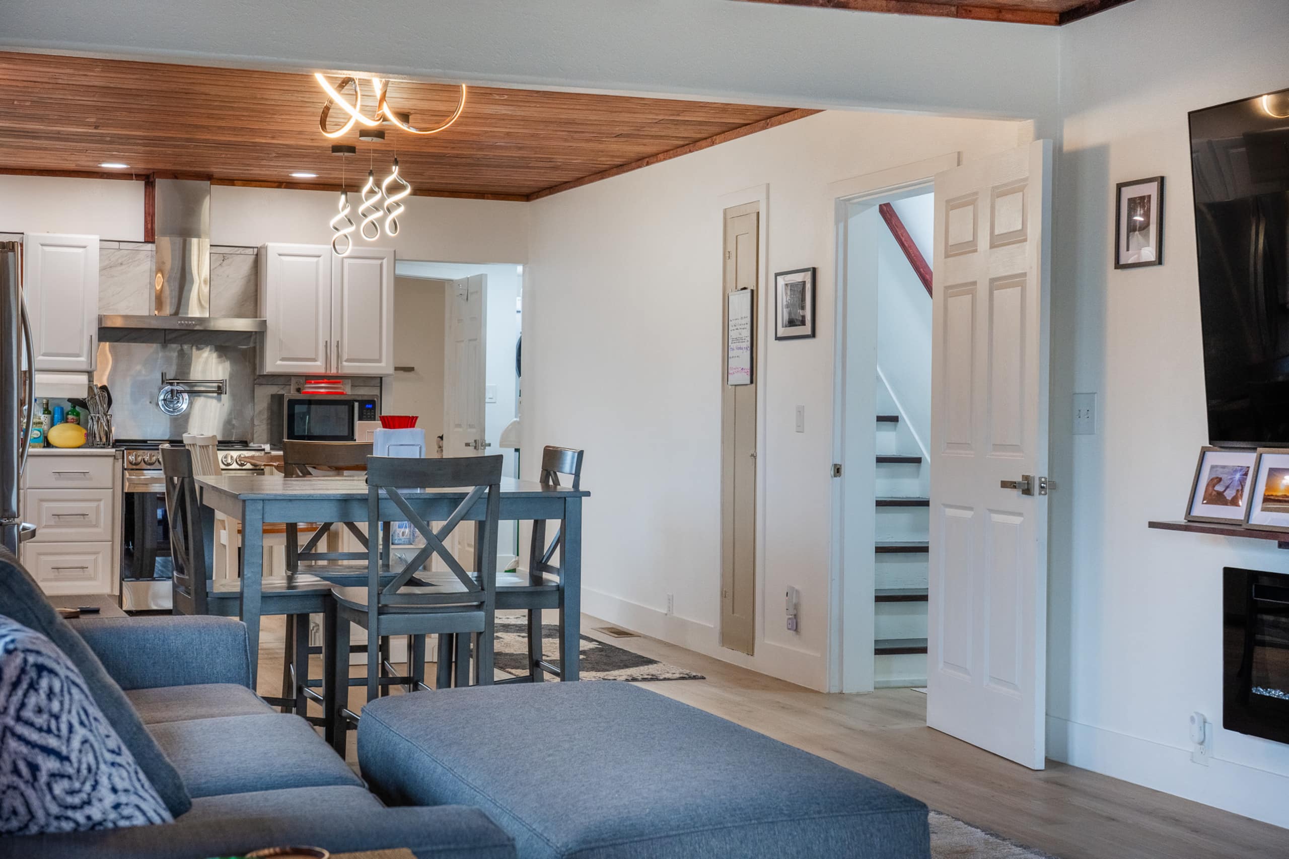 Redwood Coast Retreat 10