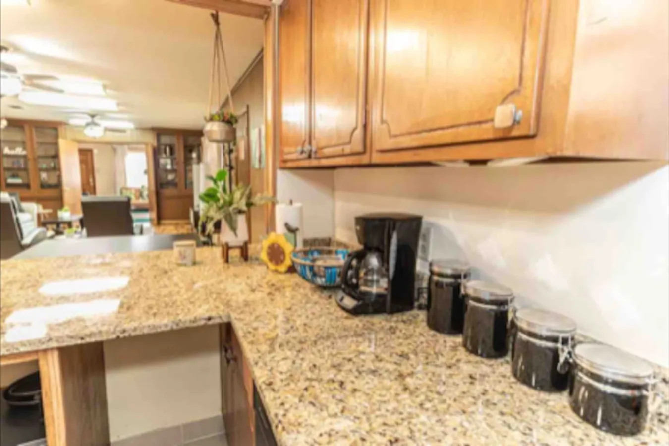 NOLA Retreat: 5-Bed Home - Big Carport in Safe Harahan 13