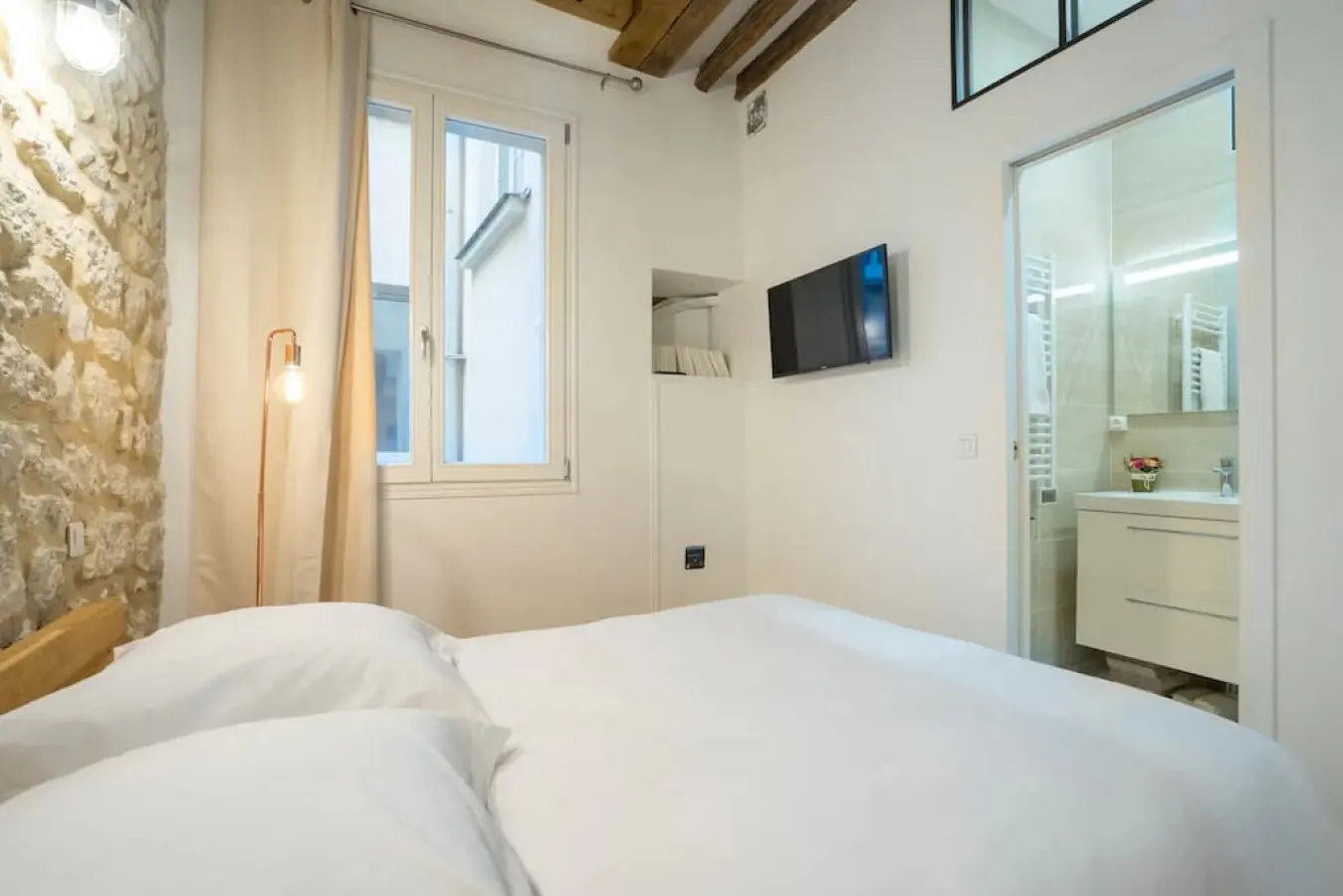 Typical Parisian Flat#3Bedrooms#Opera#Louvre#AC 19