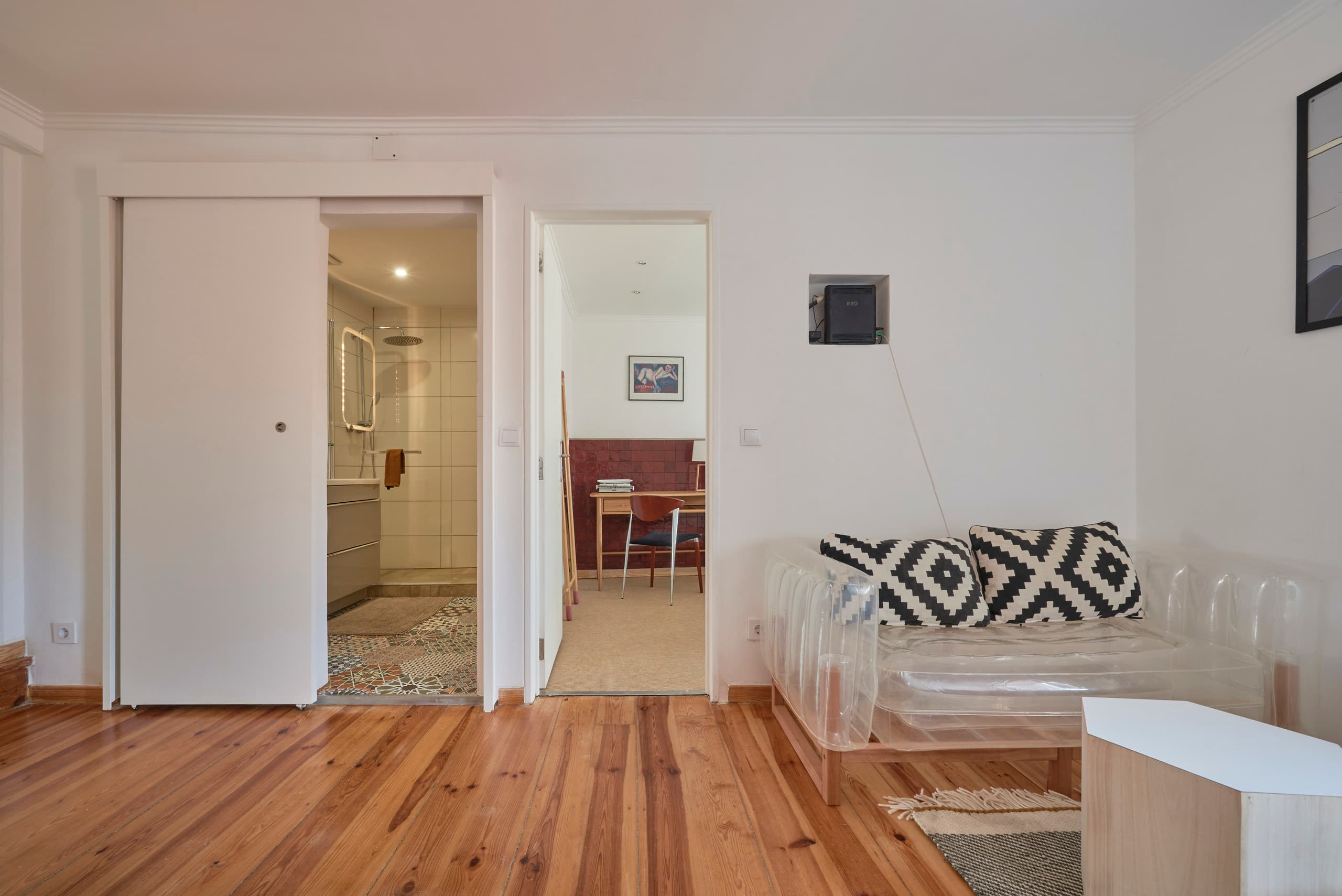 Spacious Duplex with Terrace (Air Conditioning) 4