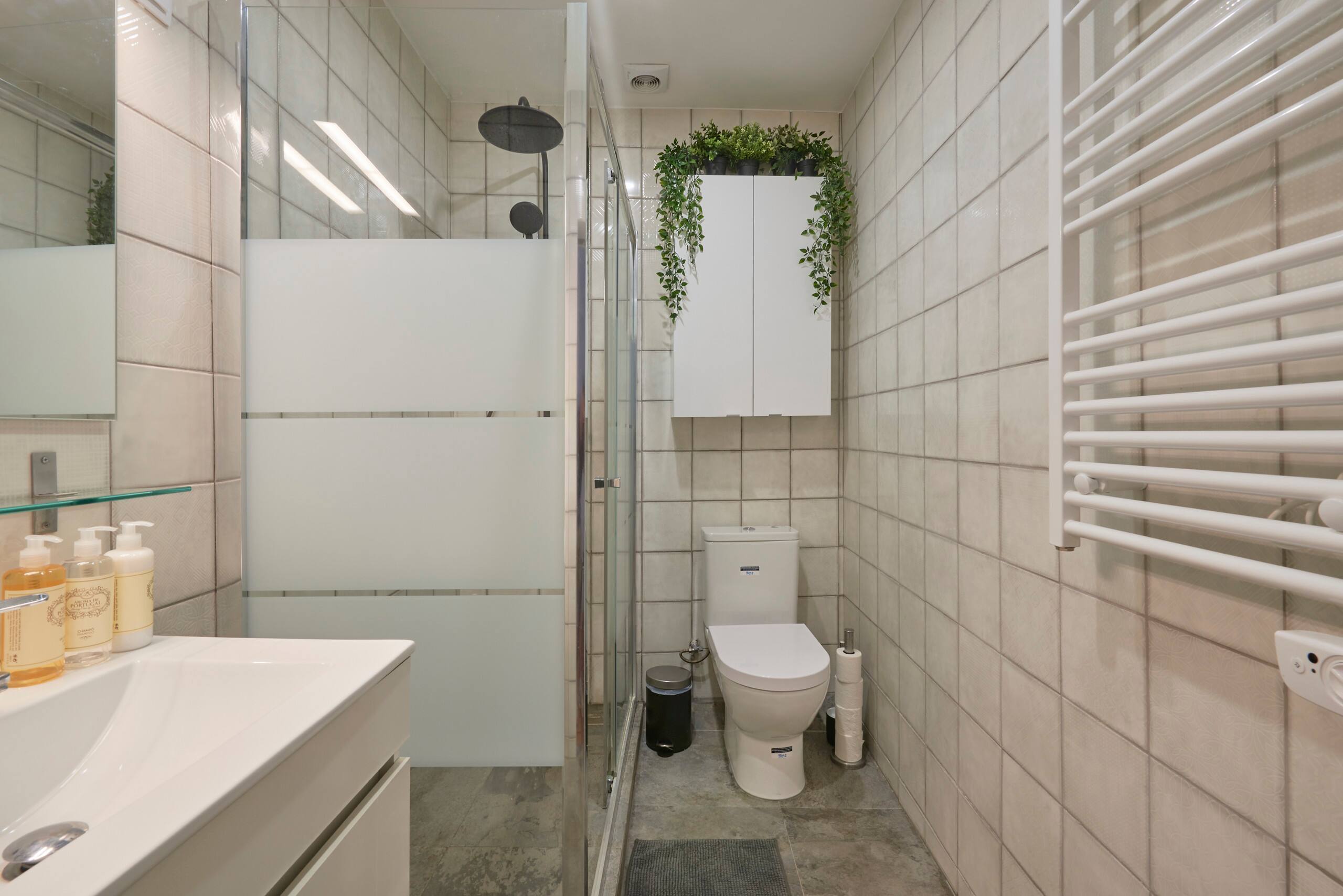 Spacious Duplex with Terrace (Air Conditioning) 32