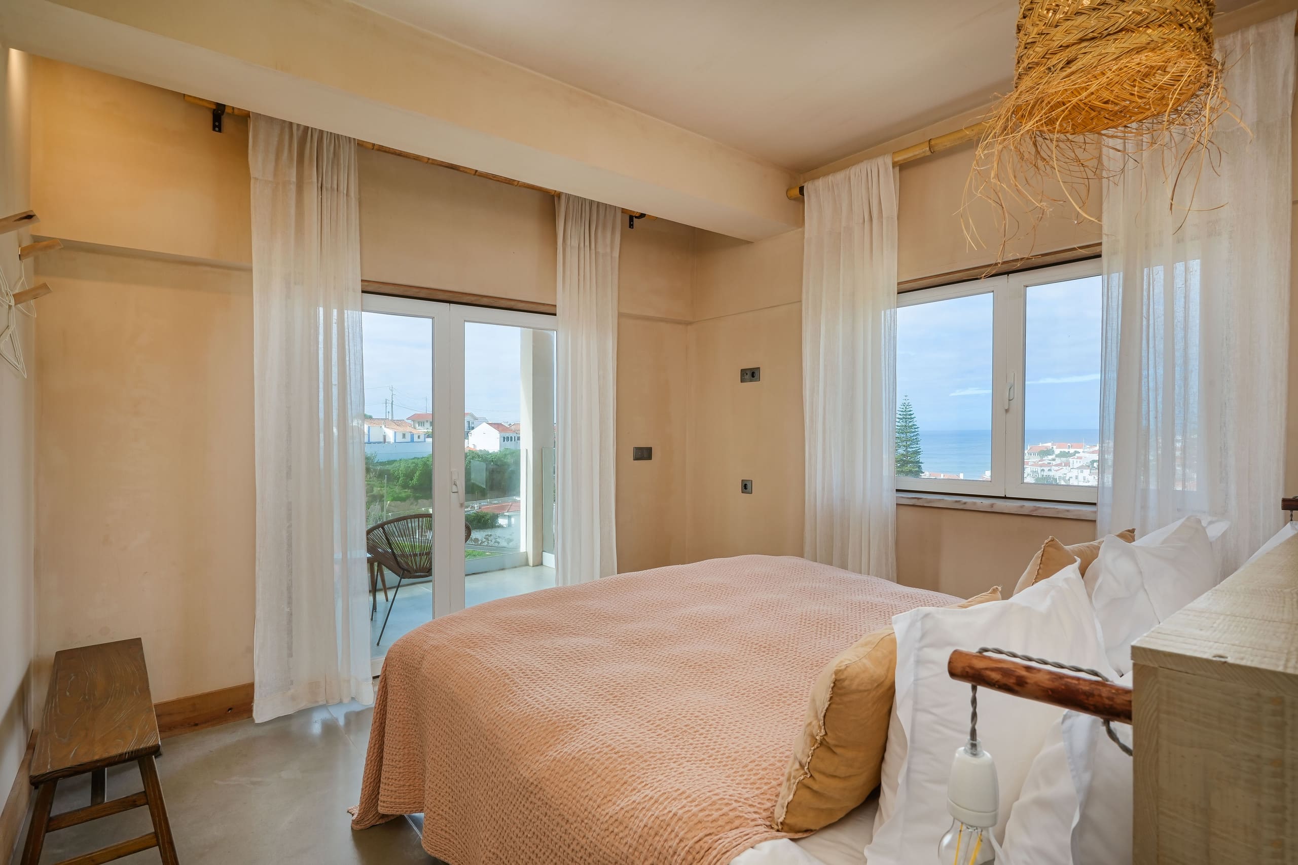 Full Boutique B&B for Offsites, Retreats, Groups 25
