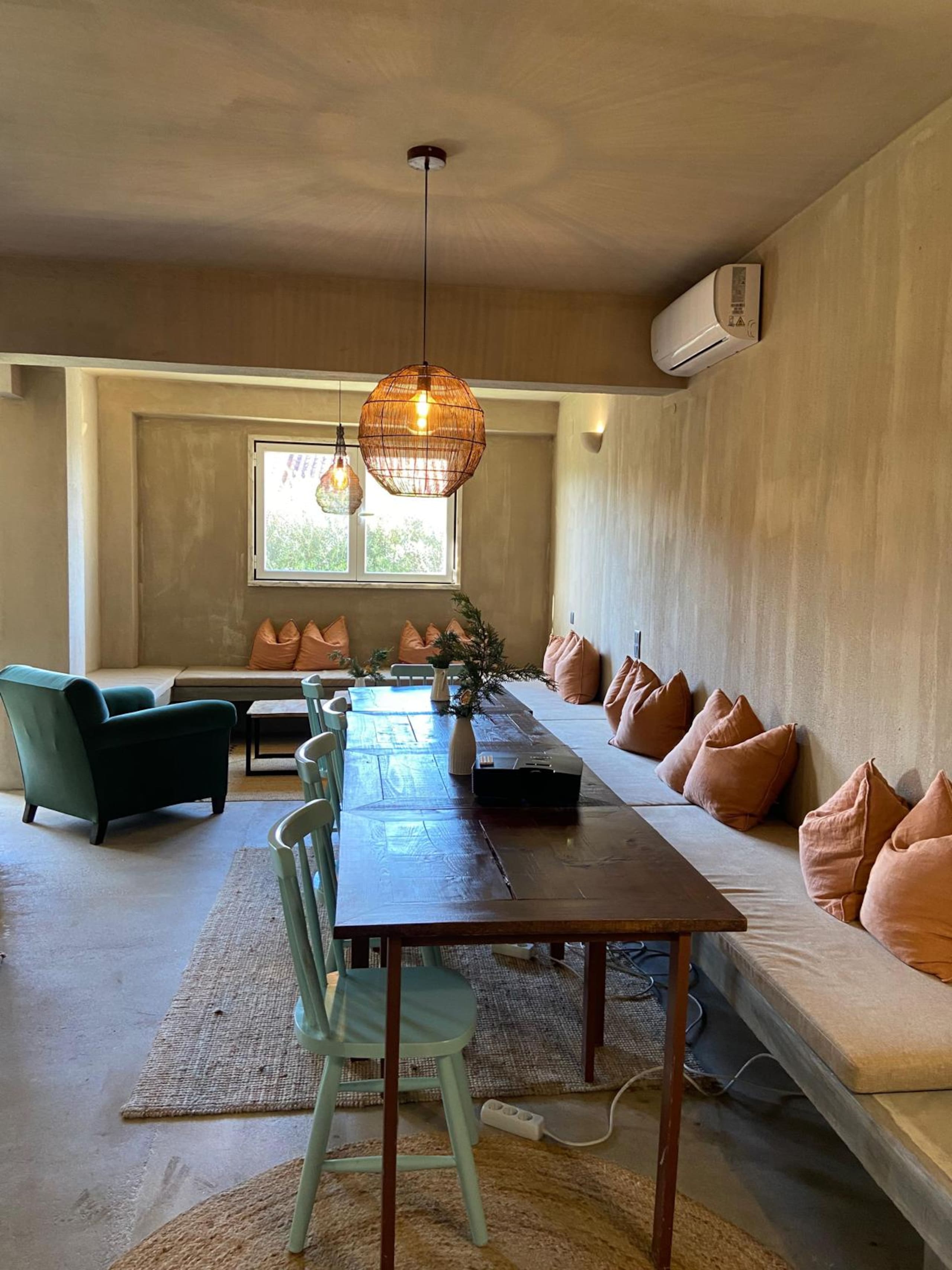 Full Boutique B&B for Offsites, Retreats, Groups 29