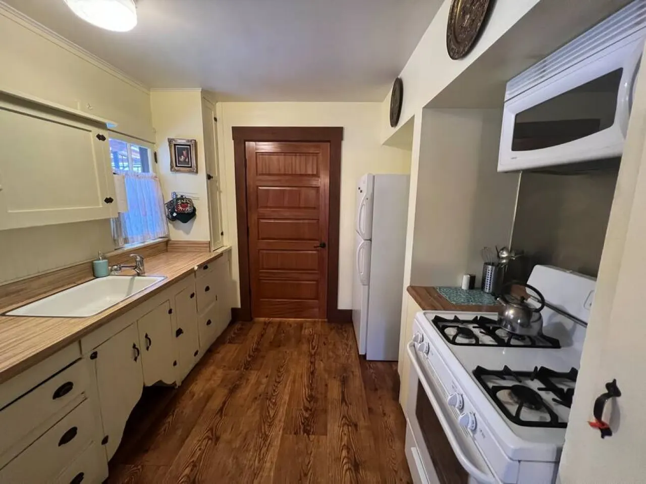 Charming Timber Haven Lodge (7 guest) Cabin#7 9
