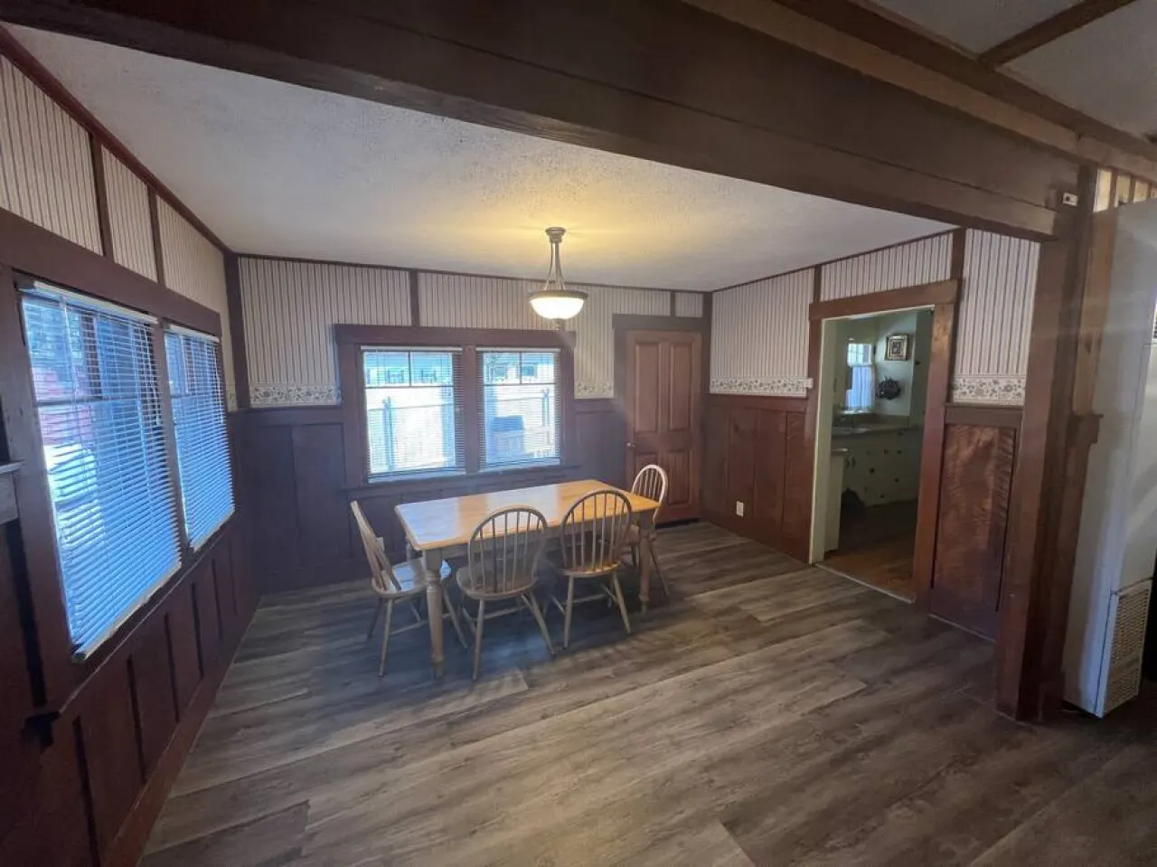 Charming Timber Haven Lodge (7 guest) Cabin#7 11