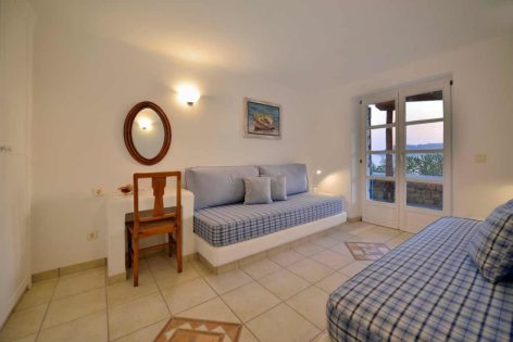 Mykonian Dianthus Two-Bedroom Villa 10