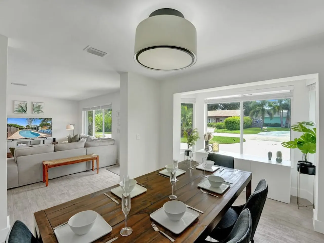 Monthly - Breke Water - Beachside Haven 16