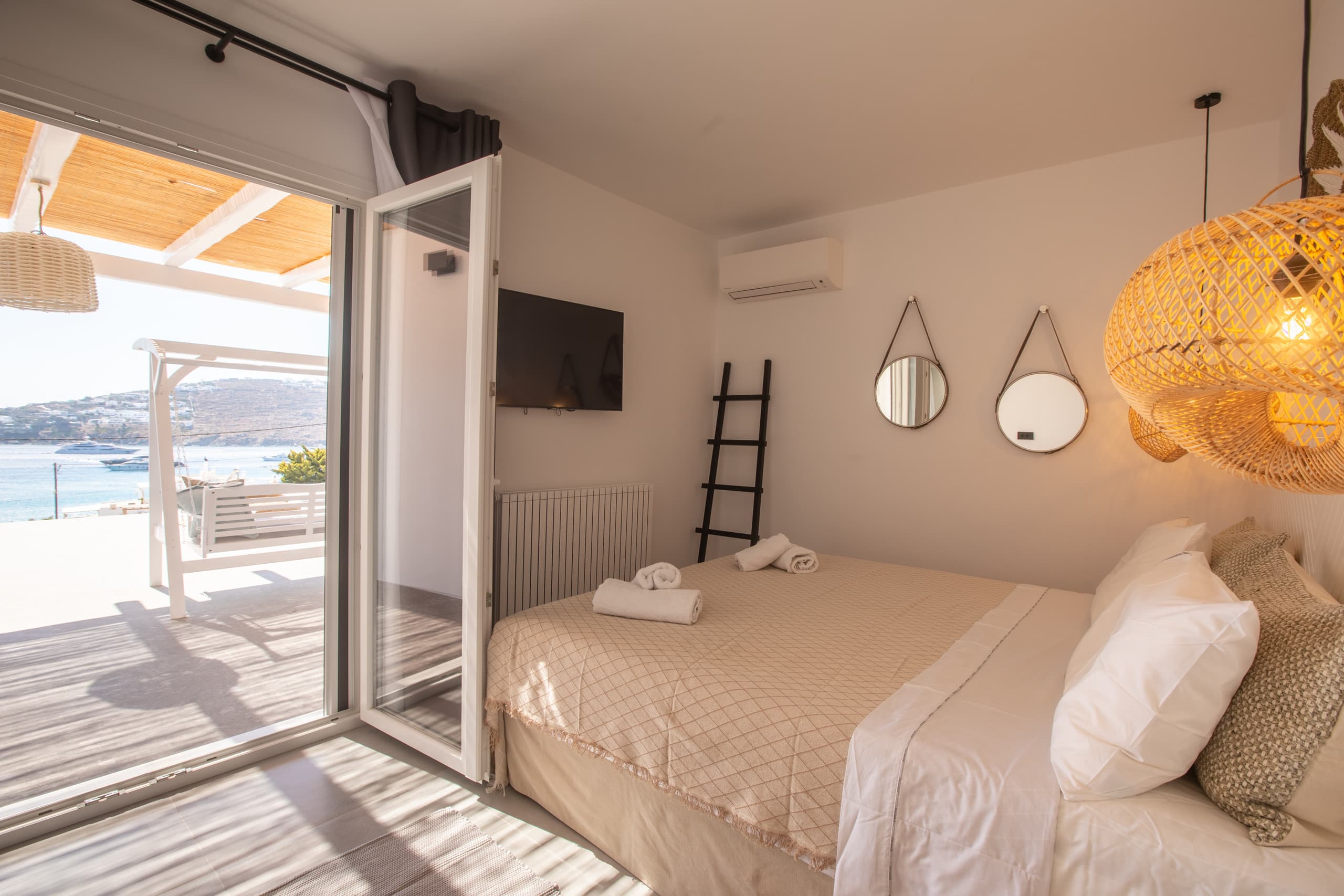 SeaCode Villas, Blue Villa 14