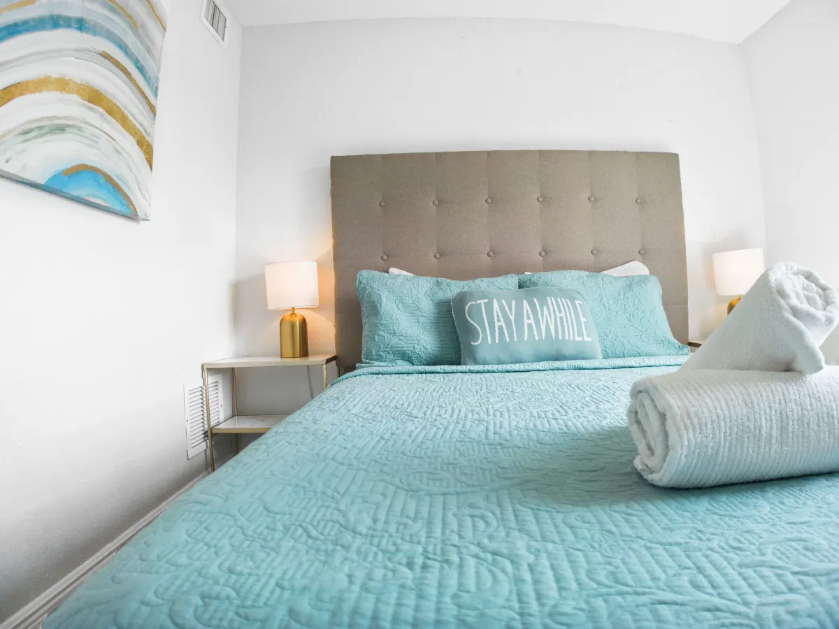Stylish Miami 2BR - Sleeps 4 14