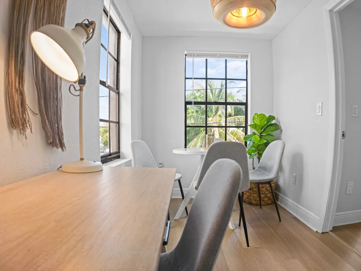 Stylish Miami 2BR - Sleeps 4 8