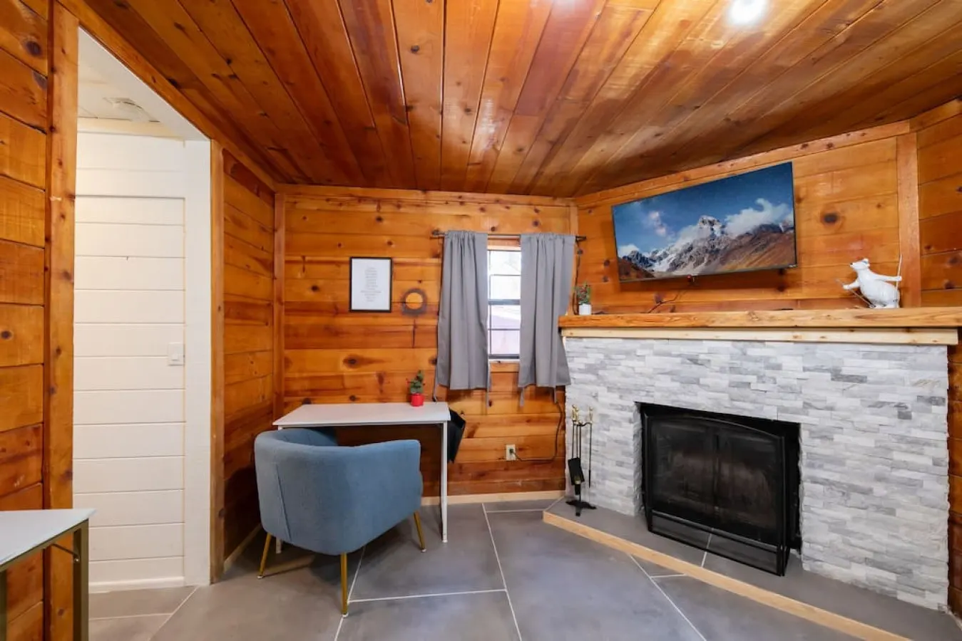Modern Snowmass Cabin W/Kitchen 6
