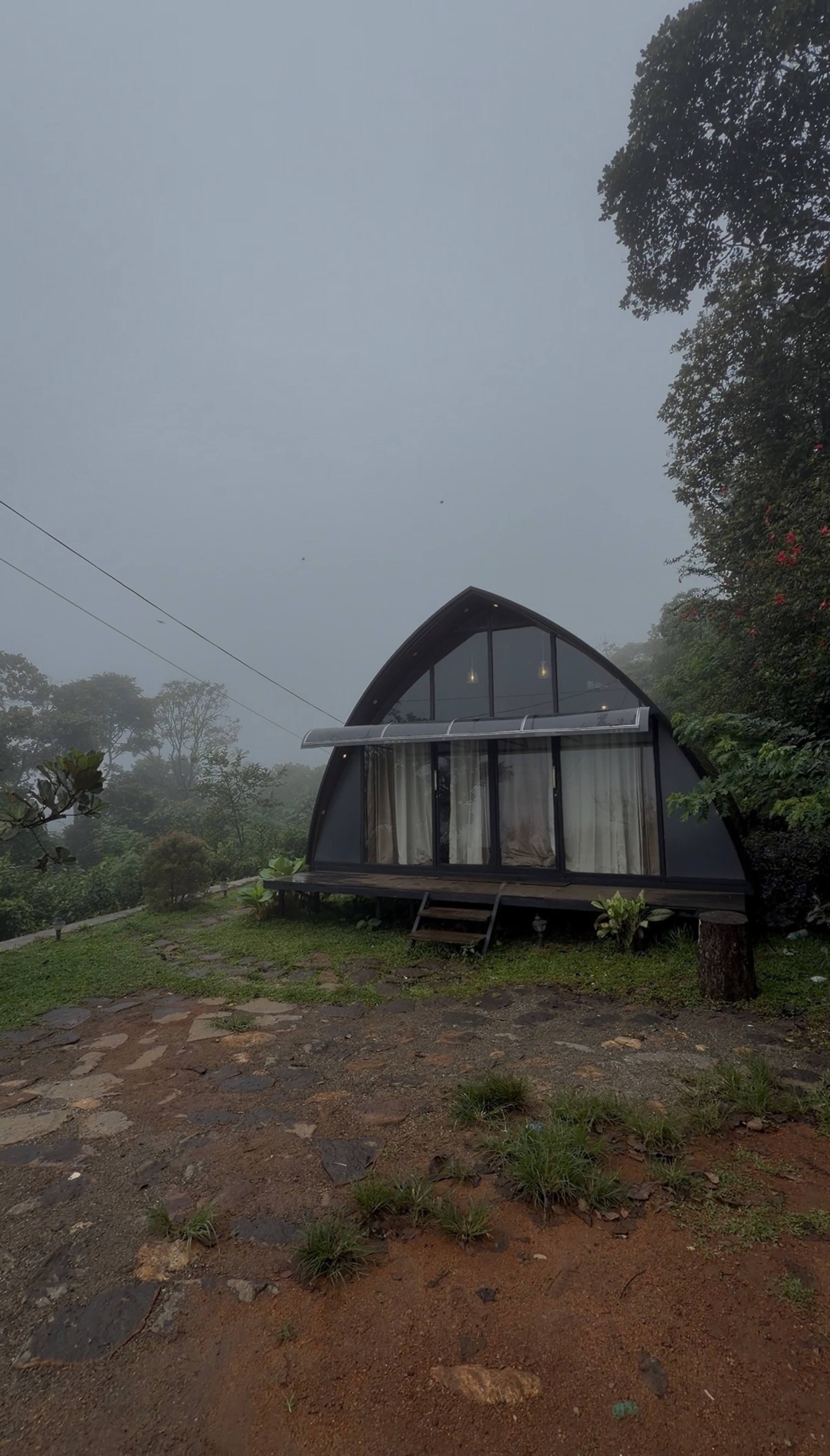 Zagahills-a private getaway cabin at Calvarymount.