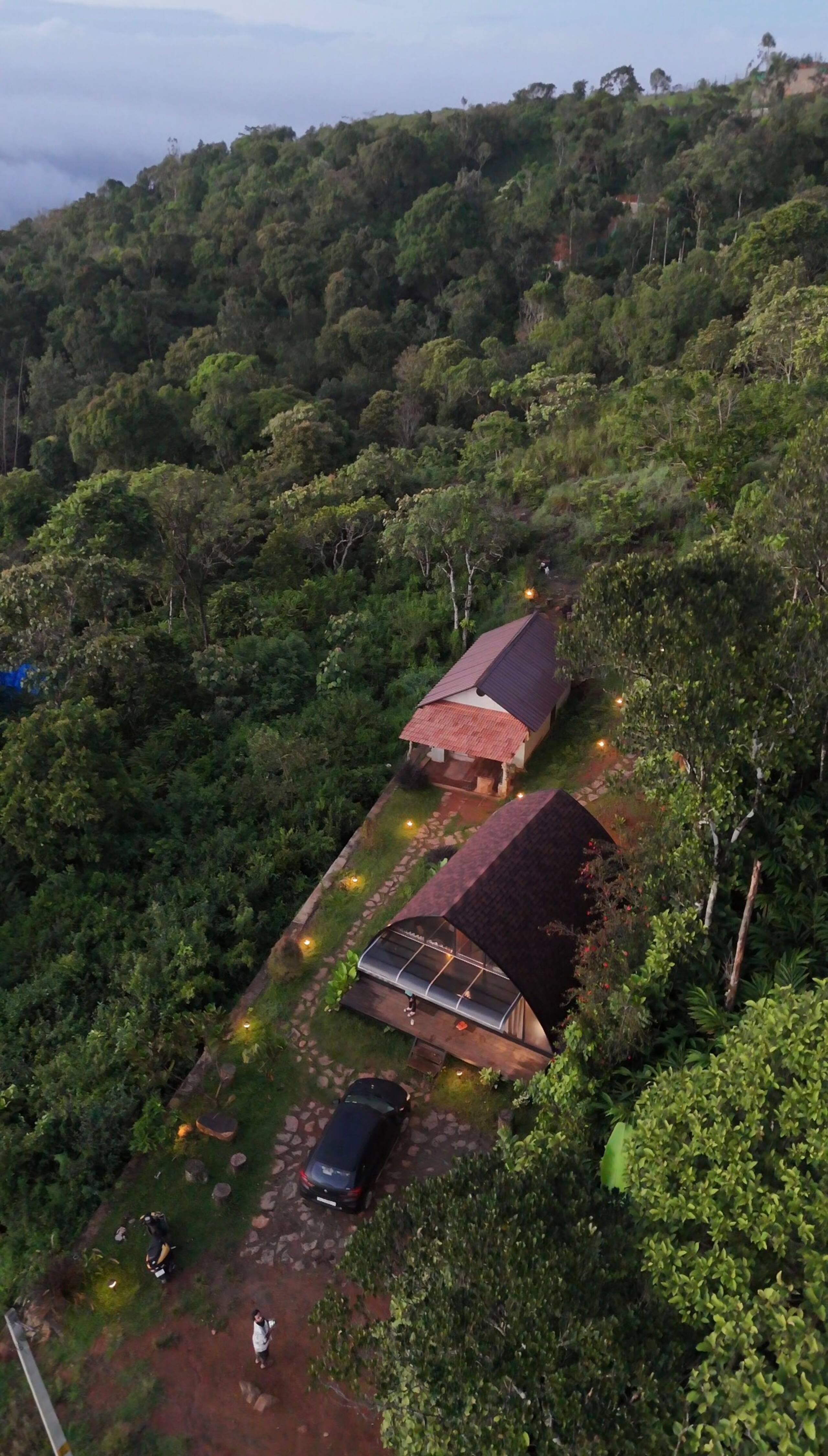 Zagahills-a private getaway cabin at Calvarymount. 21
