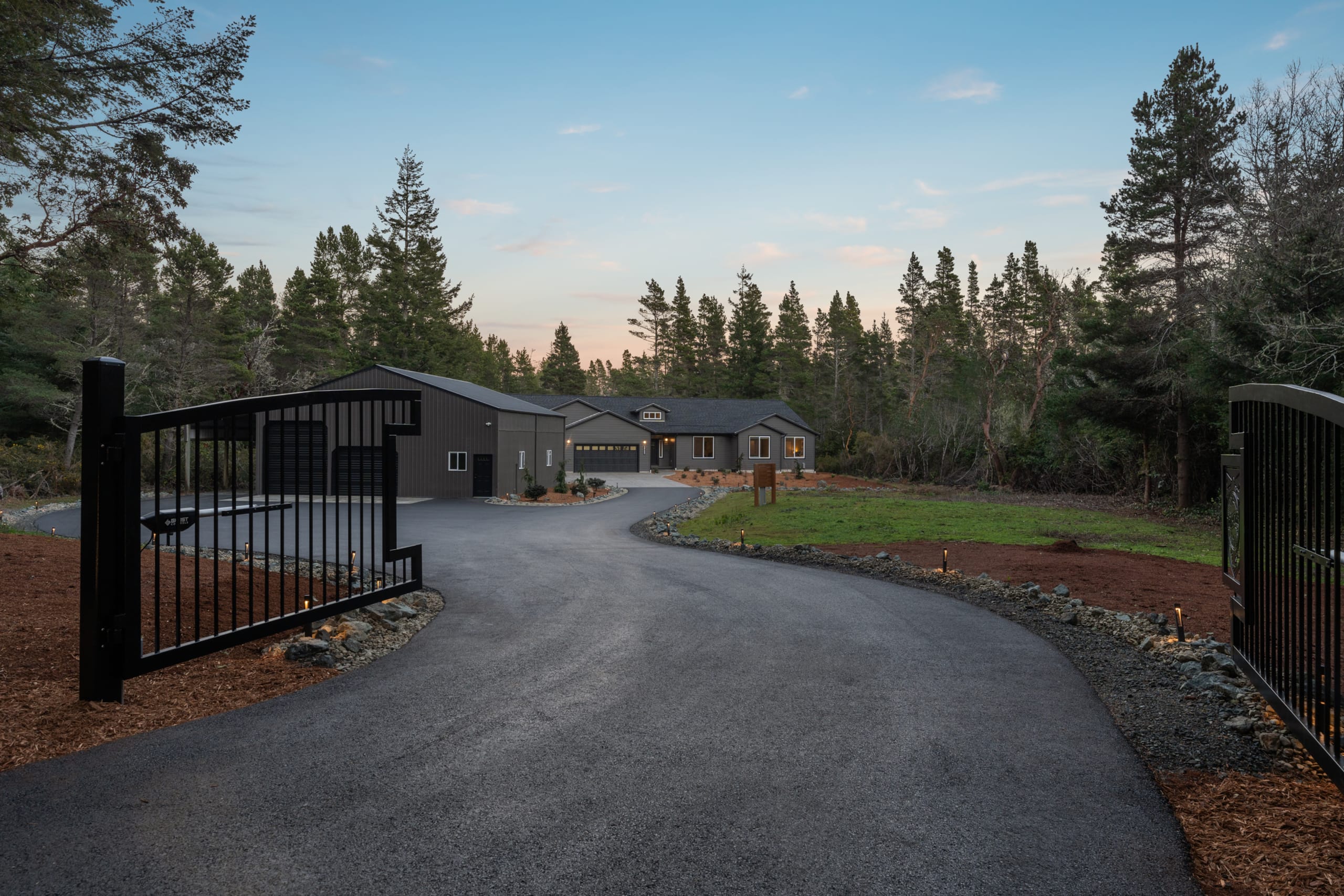 Trail House | 2 minutes to Bandon Dunes Golf 36