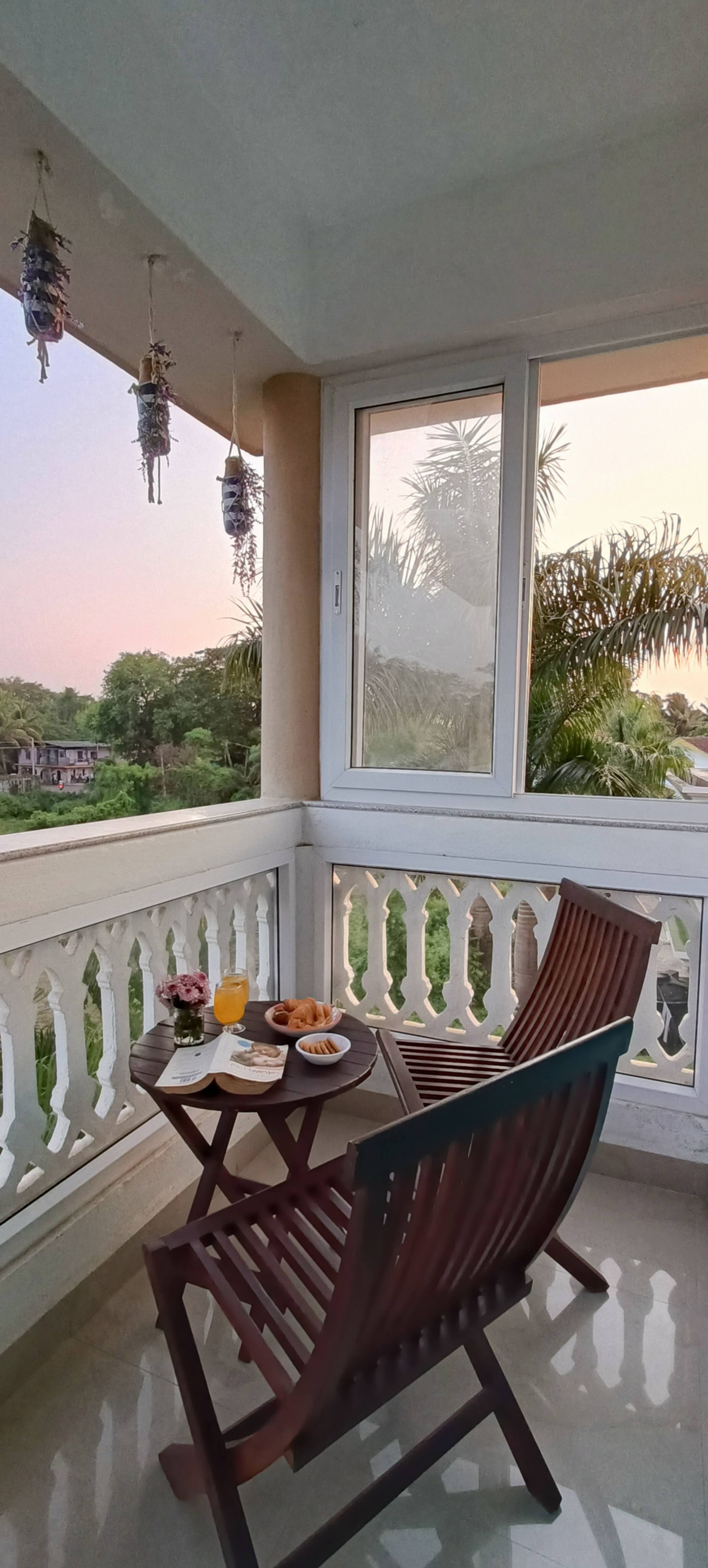 Luxury 1 BHK+2 mins beach walk+Pool+HiSpeed Wifi 7
