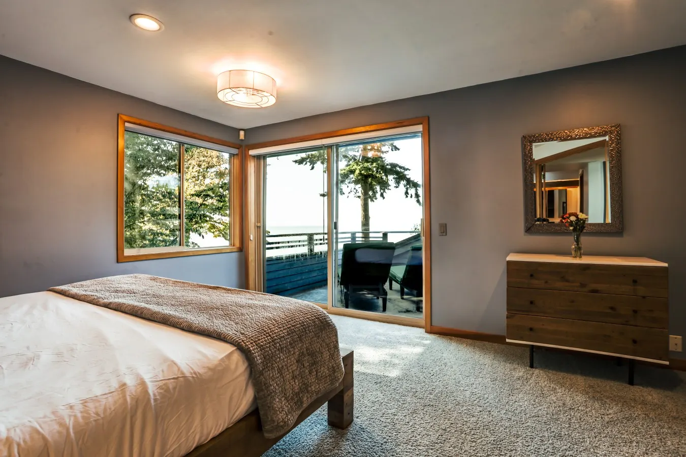 Water & Gulf Islands Views, Beach Access, Hot Tub, Game Room — photo 4