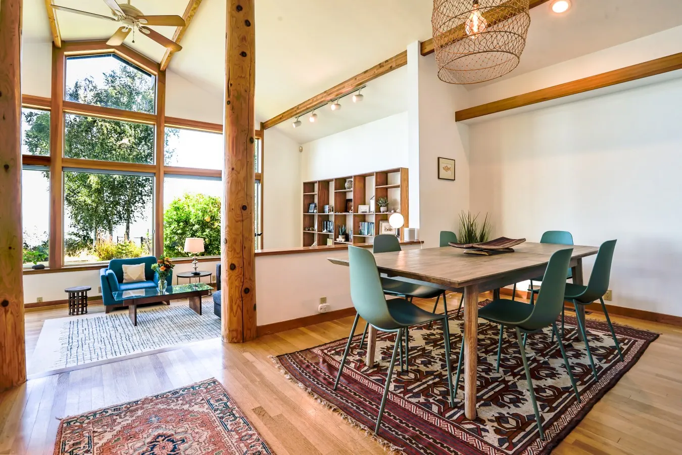 Water & Gulf Islands Views, Beach Access, Hot Tub, Game Room 7