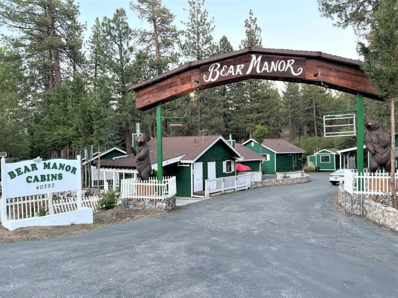 Peaceful 2 Bd w/ Hot Tub Suite - Bear Manor #14 18