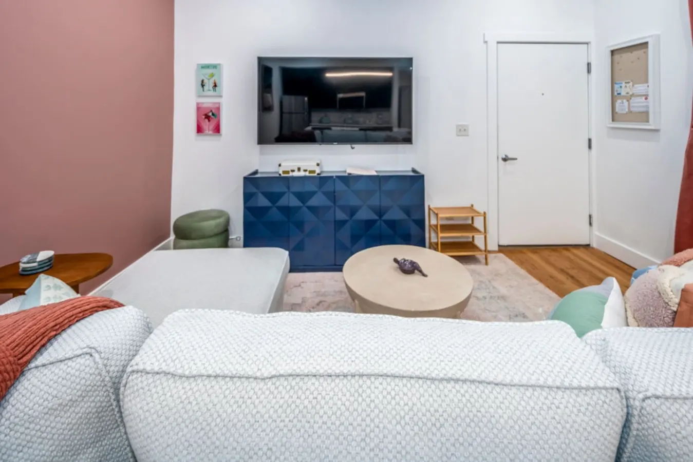 Centrally Located, Private Condo! 12