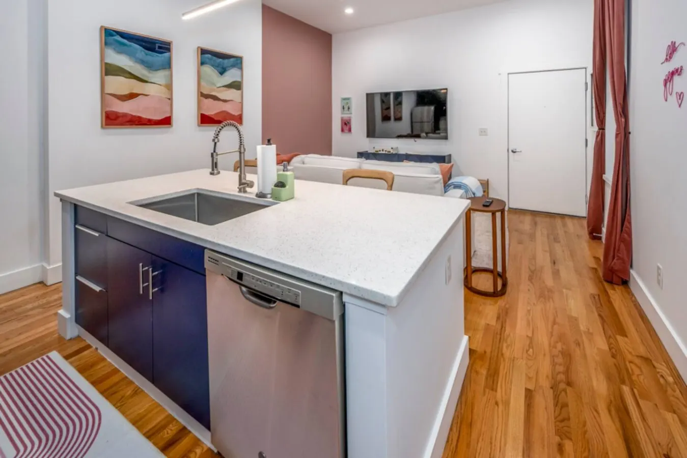 Centrally Located, Private Condo! 13