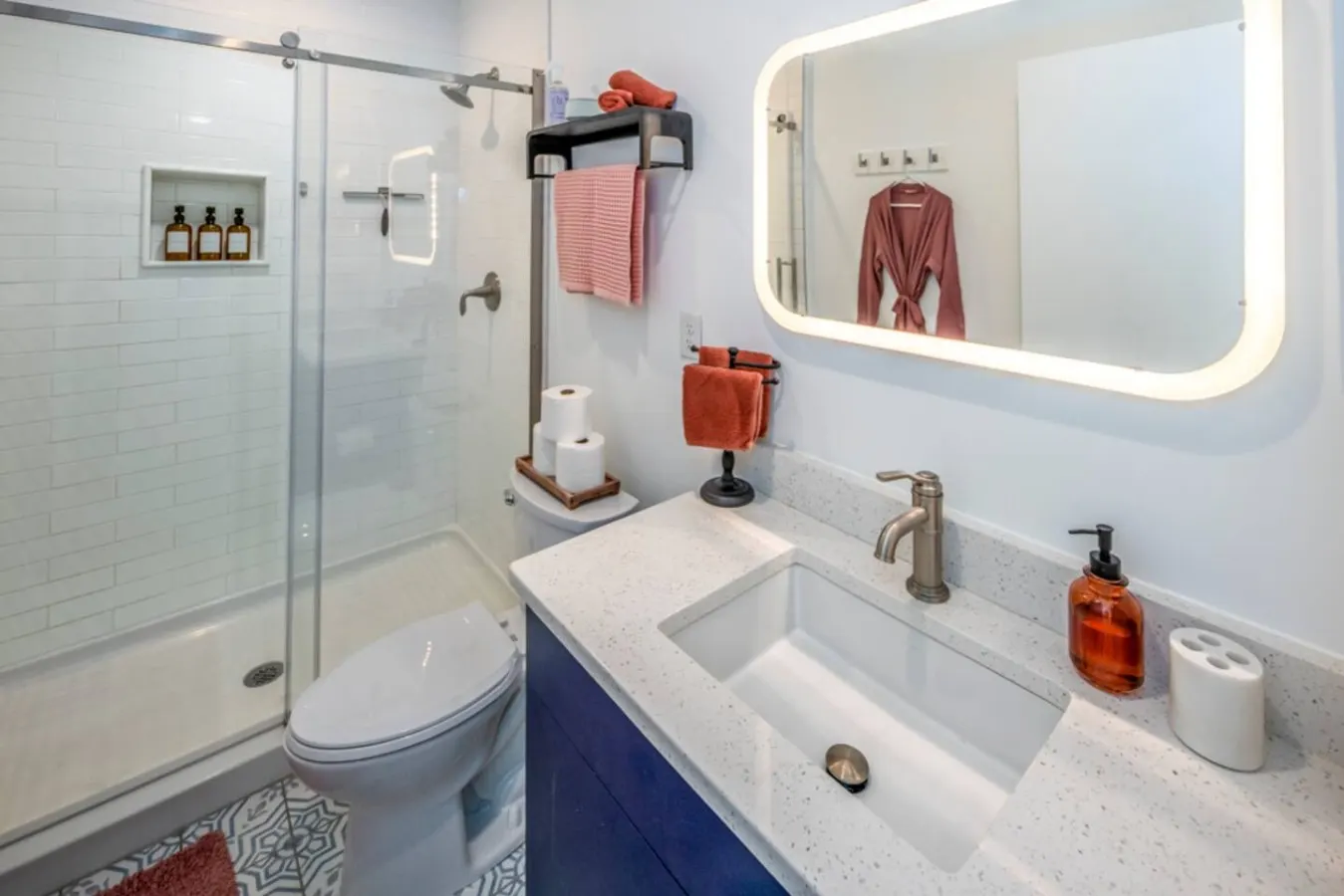Centrally Located, Private Condo! 4