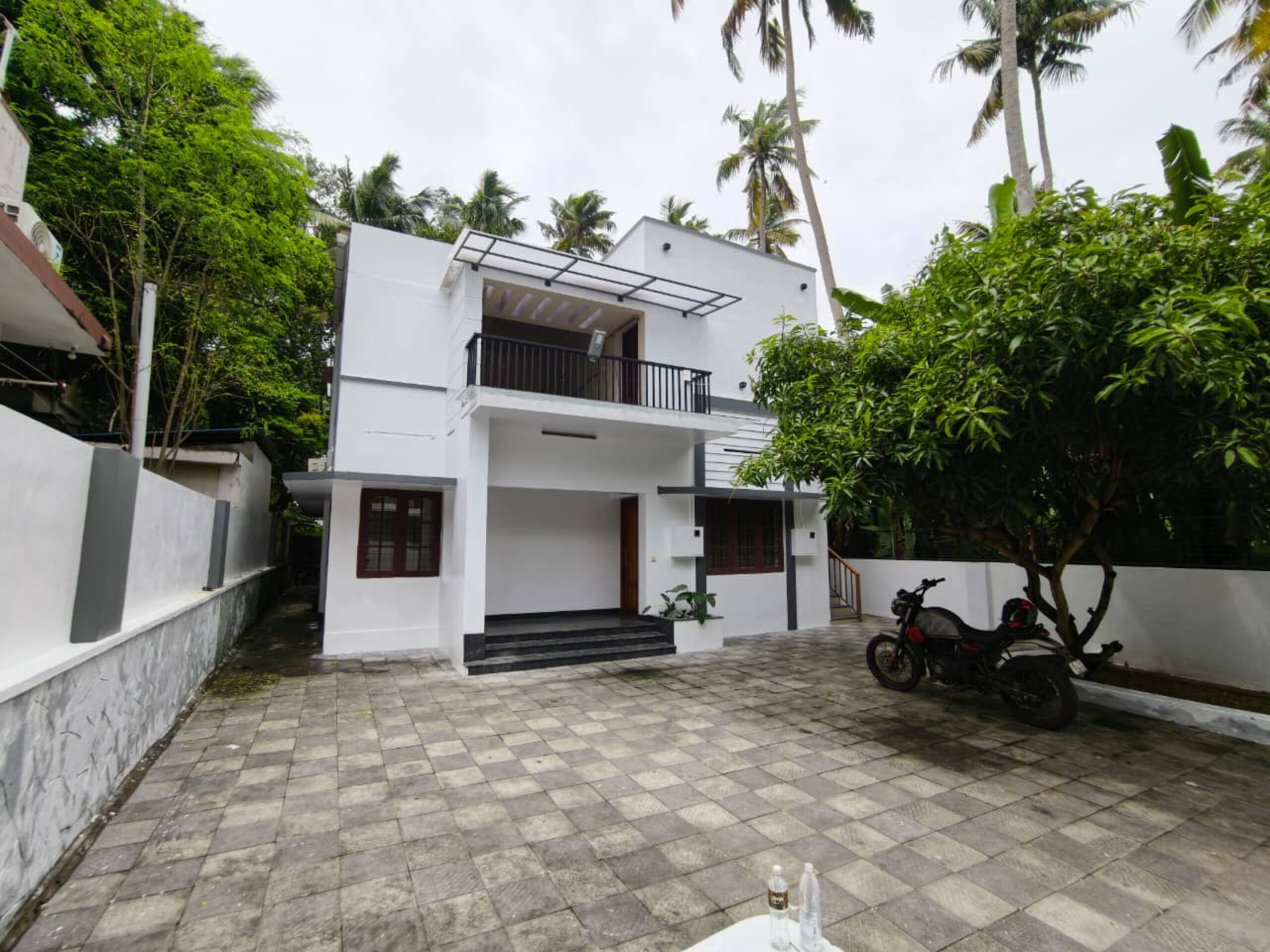 Mango Tree Home in Trivandrum 2