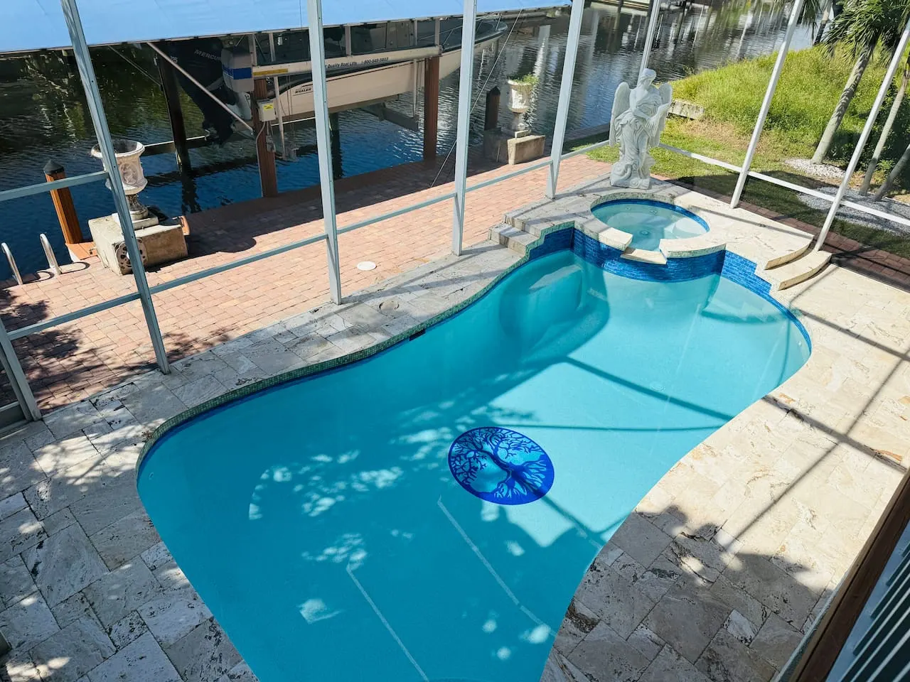 Canal Beach House 1