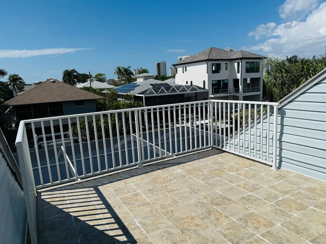 Canal Beach House 17