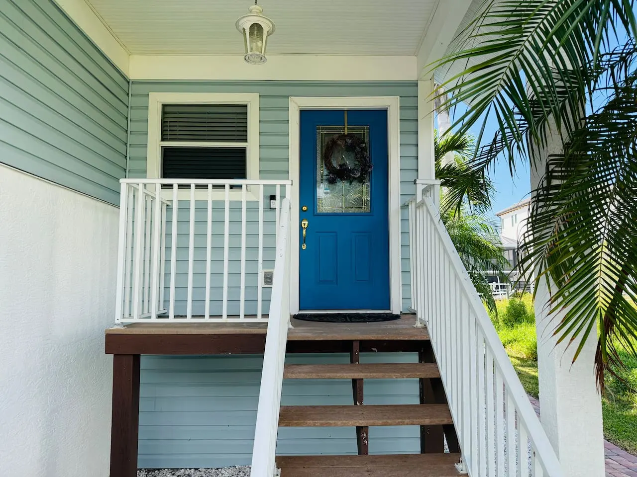 Canal Beach House 7