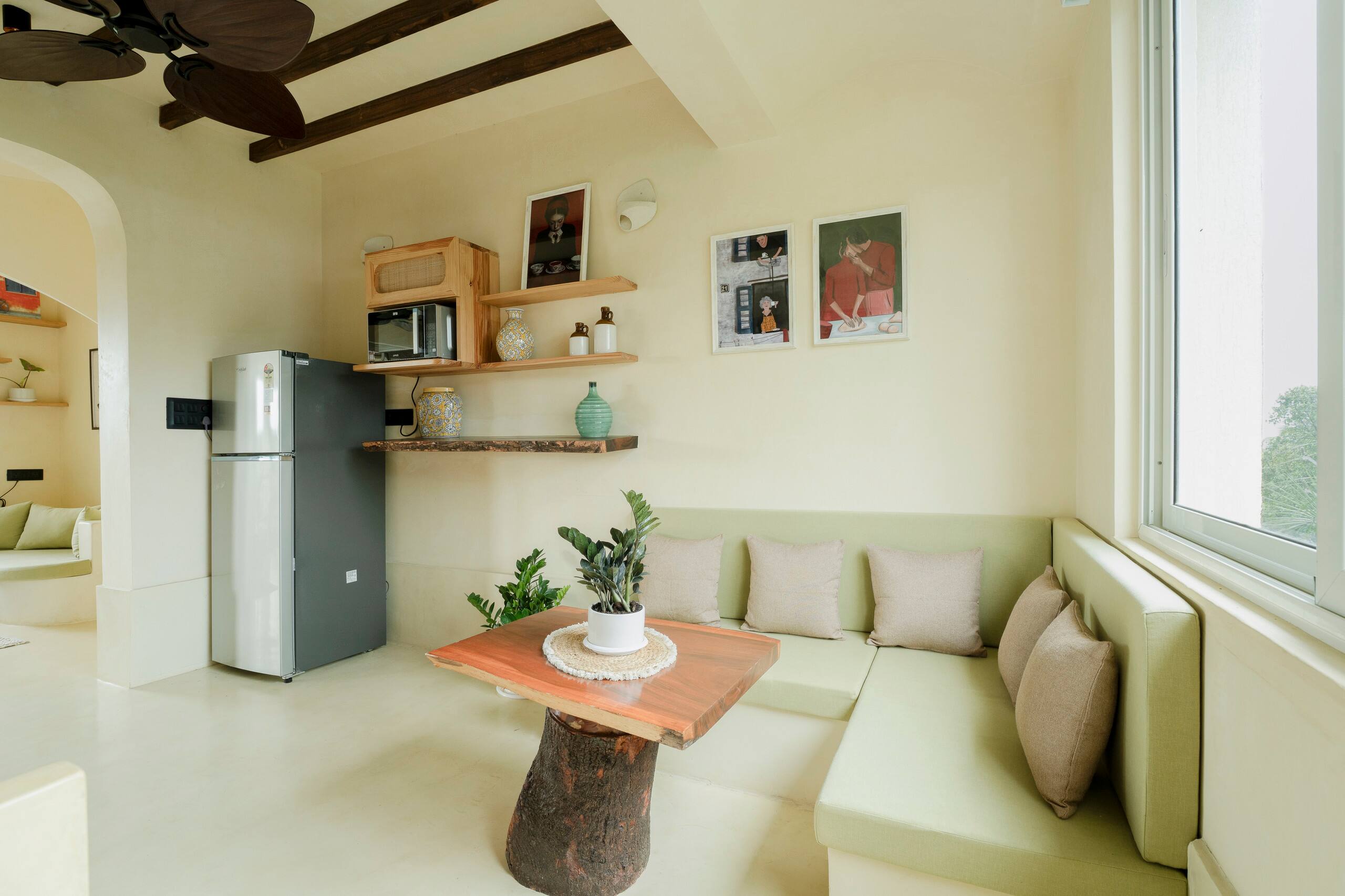 Onsen by Earthen Window | Hilltop | near Assagao 24