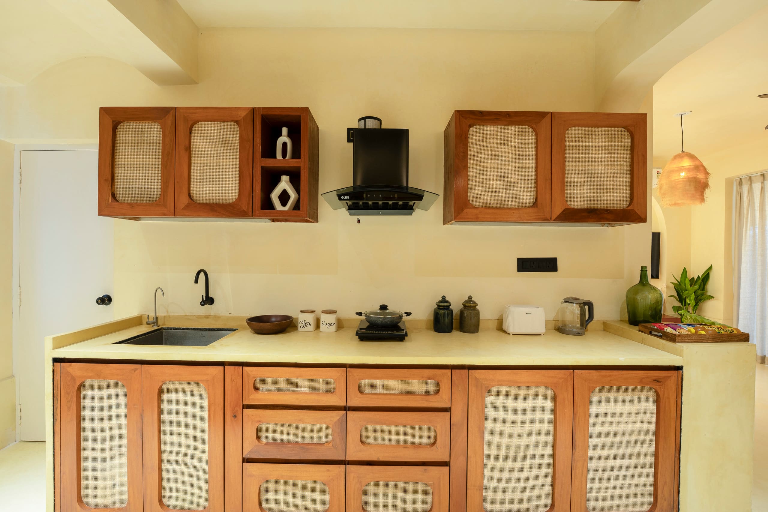 Onsen by Earthen Window | Hilltop | near Assagao 17