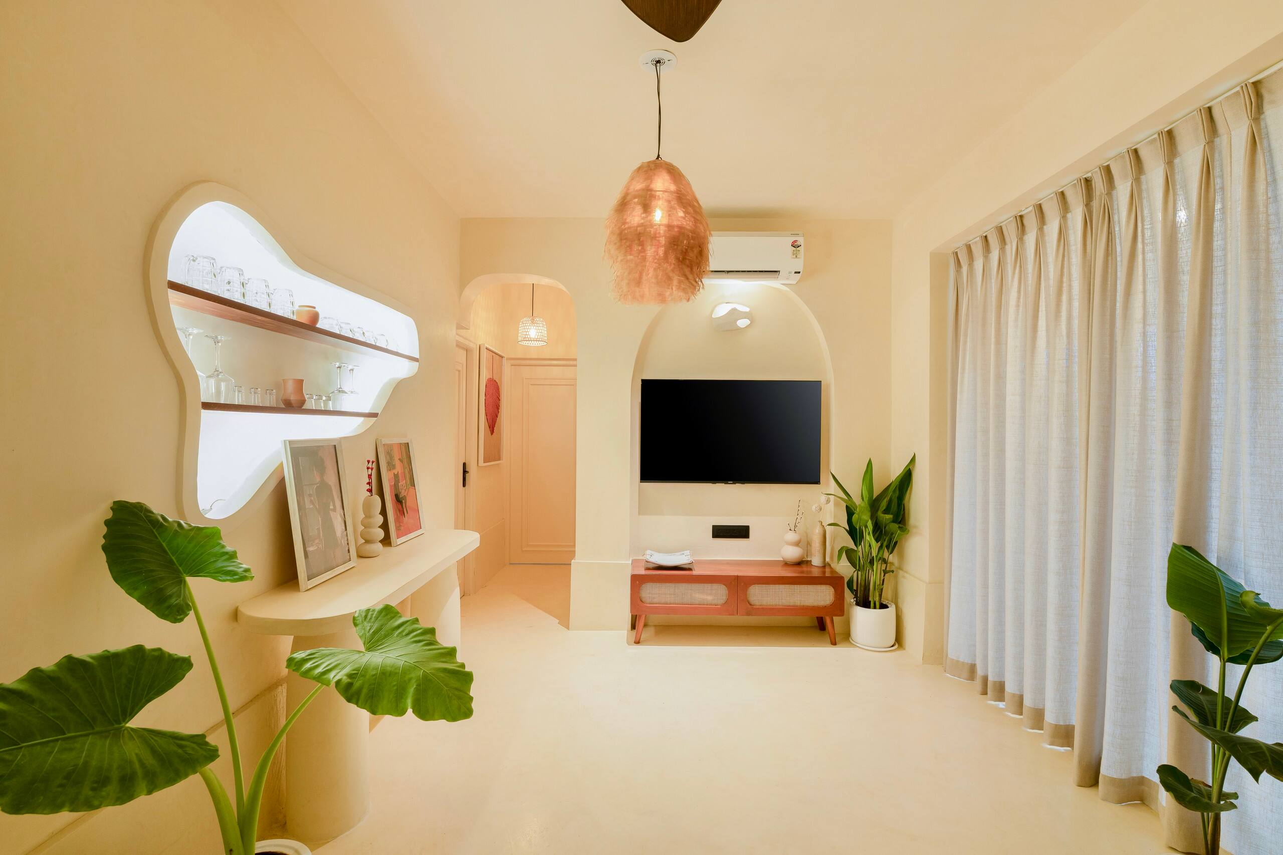 Onsen by Earthen Window | Hilltop | near Assagao 11