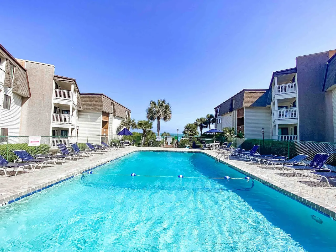 Oceanfront Penthouse Exclusive Beach, Pool&Hot Tub — photo 3
