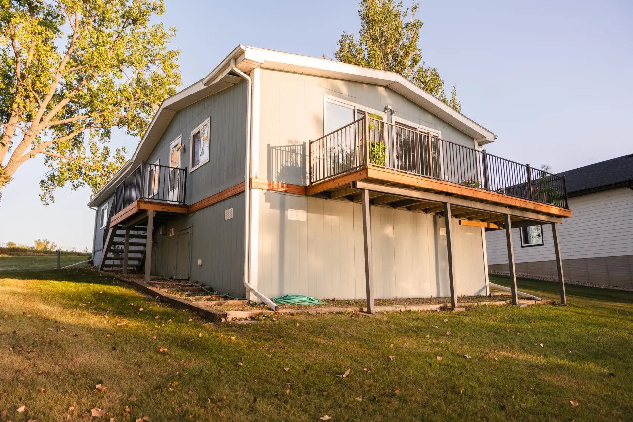 Richmond Lakeside Retreat 20
