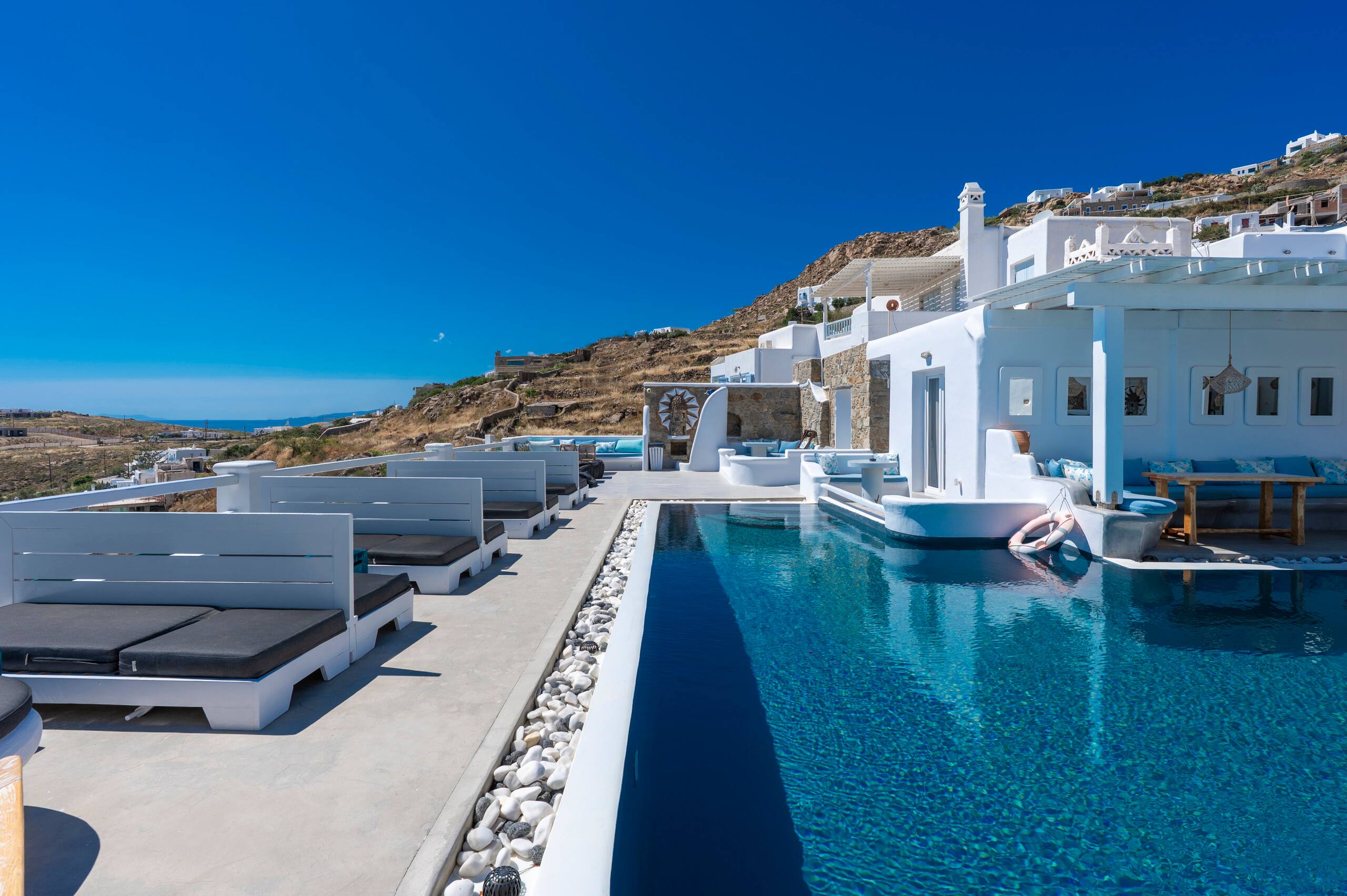 Panoramic Sea View Suite | Flaskos Suites 34