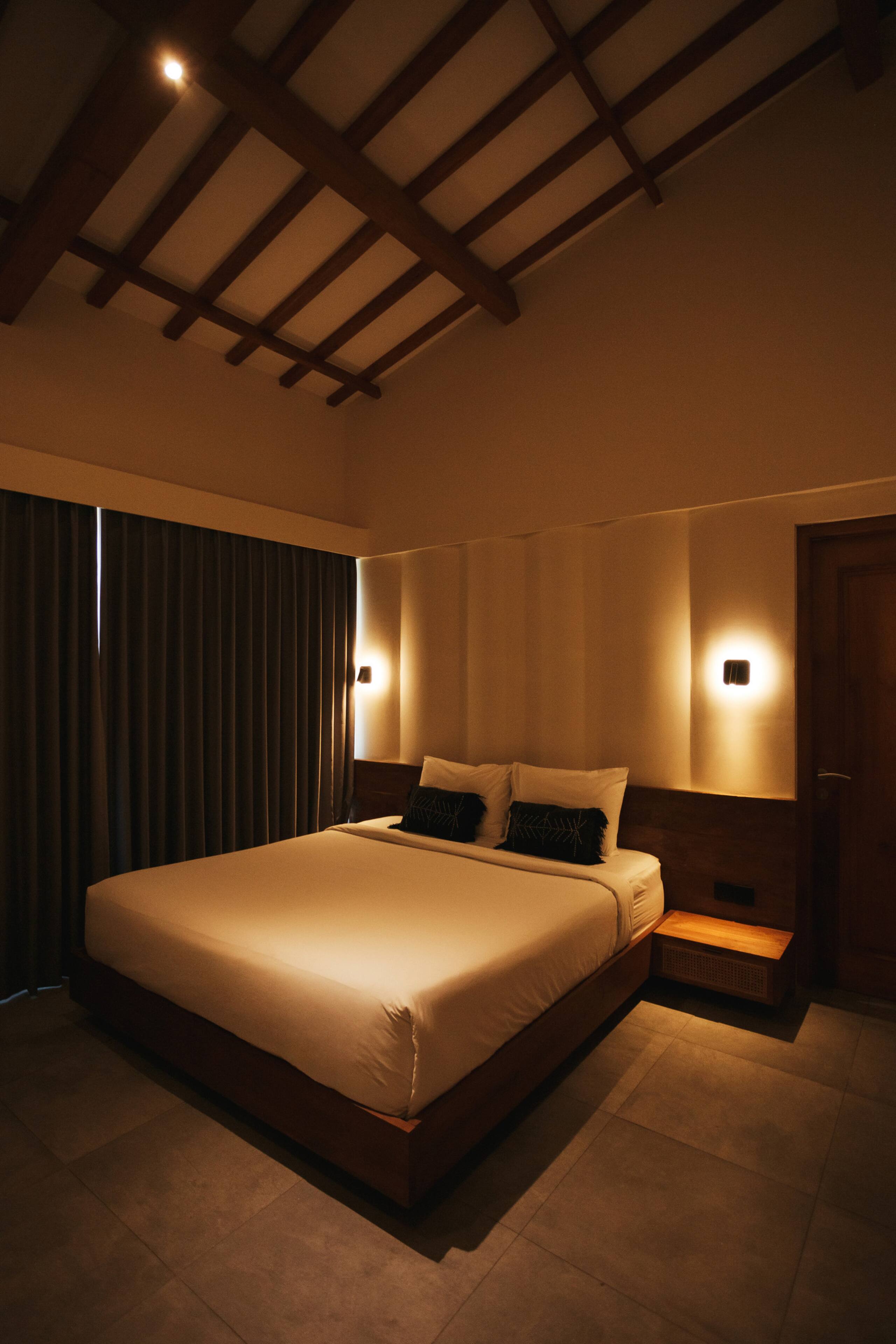 Villa KHAYU Seminyak • 2BR with Pool Walk to Beach 27