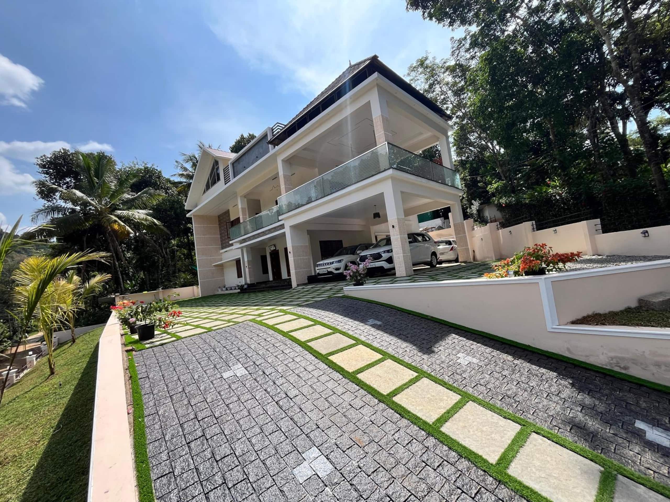 Luxury 5BR Villa |6 Toilets| 11 Guests| Kattappana 30