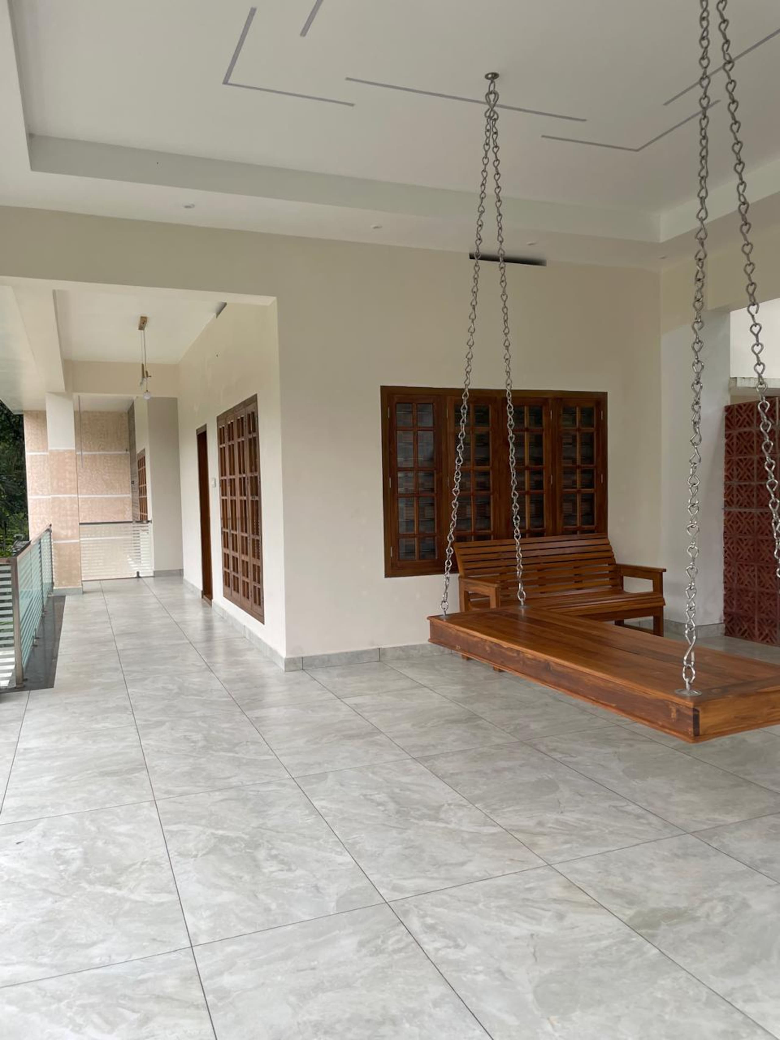Luxury 5BR Villa |6 Toilets| 11 Guests| Kattappana 24