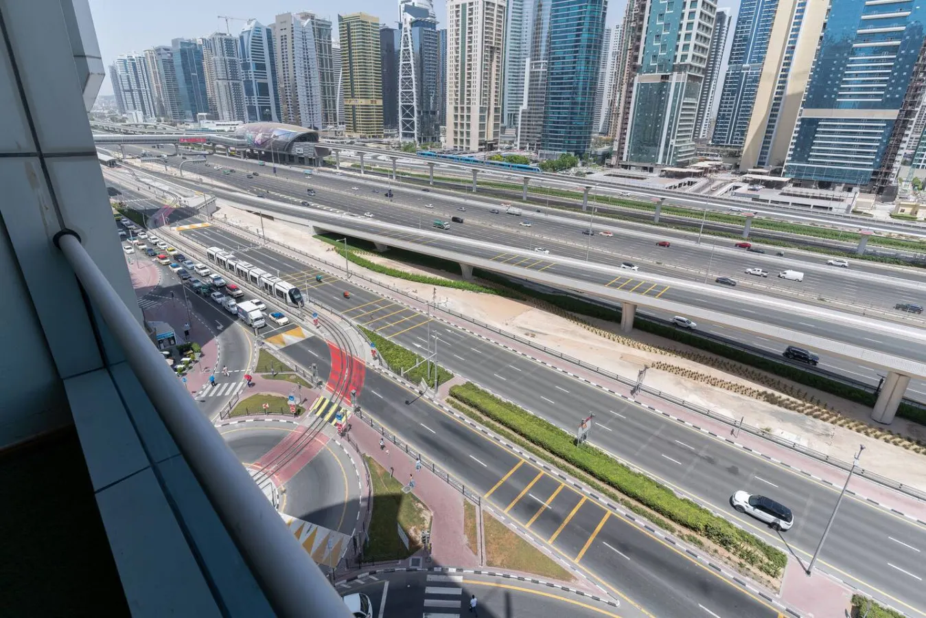 Dubai Marina - 2BHK Luxurious Apartment 20