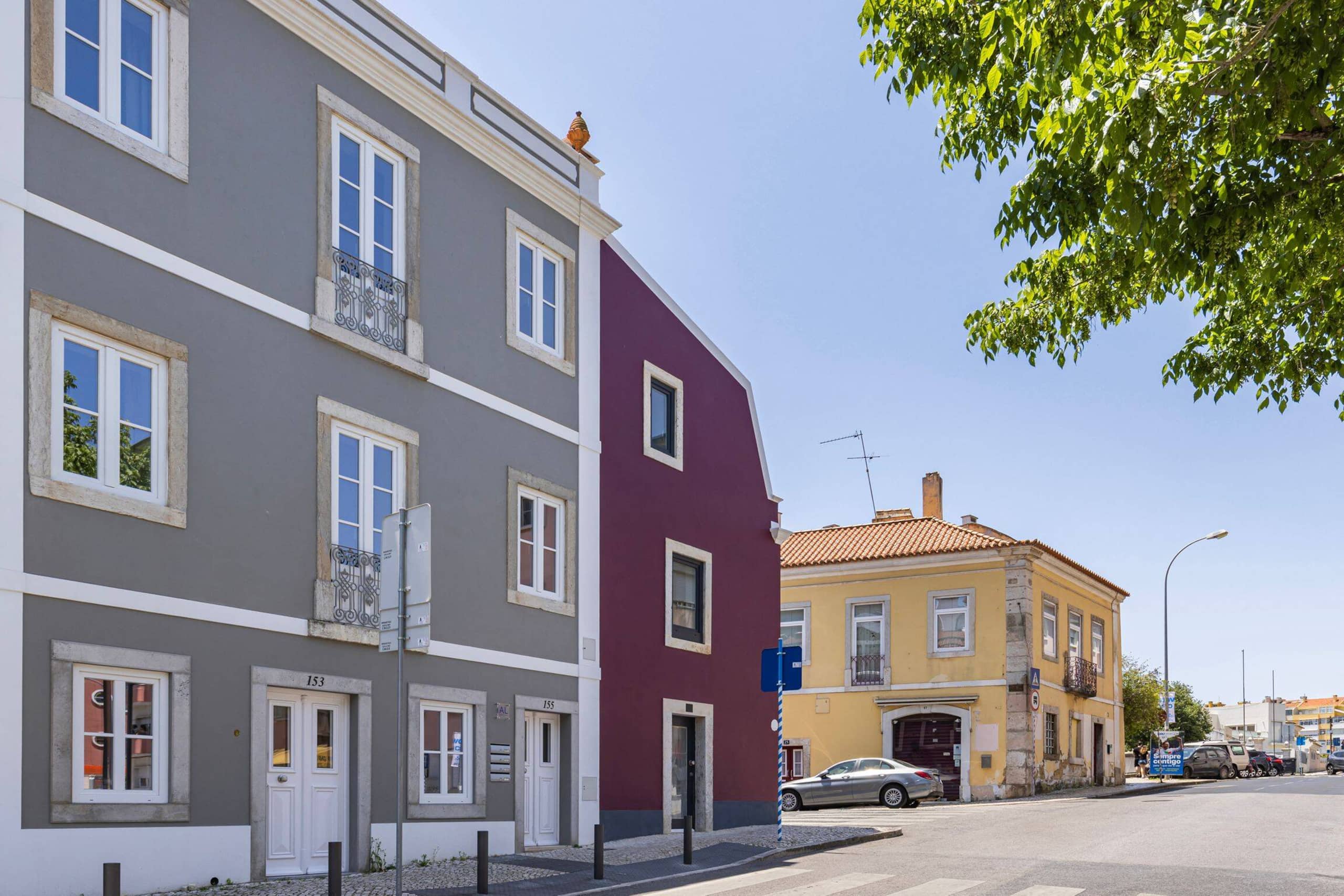 Apartment T3 65m2, 1st, 3 bedroom at Paço de Arco 2