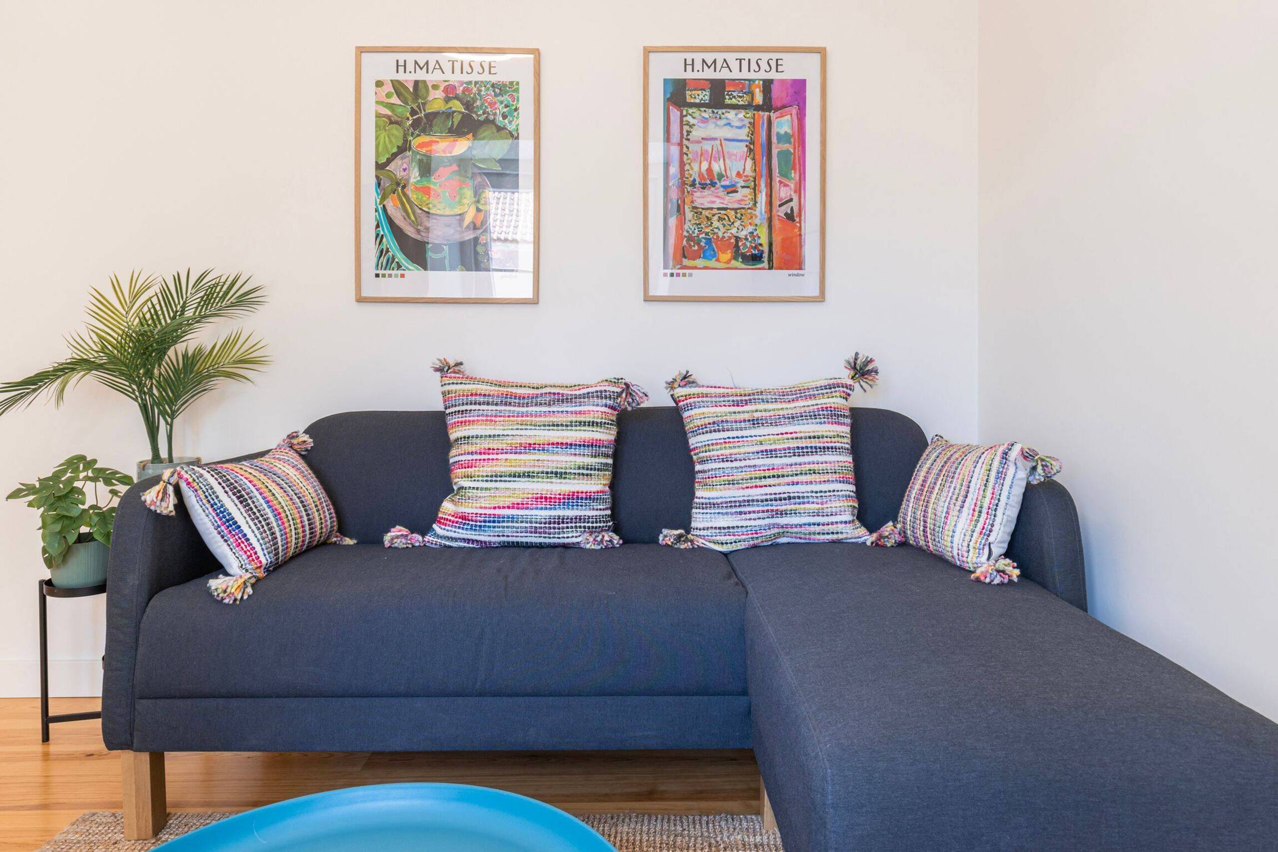 Apartment T3 65m2, 1st, 3 bedroom at Paço de Arco 7