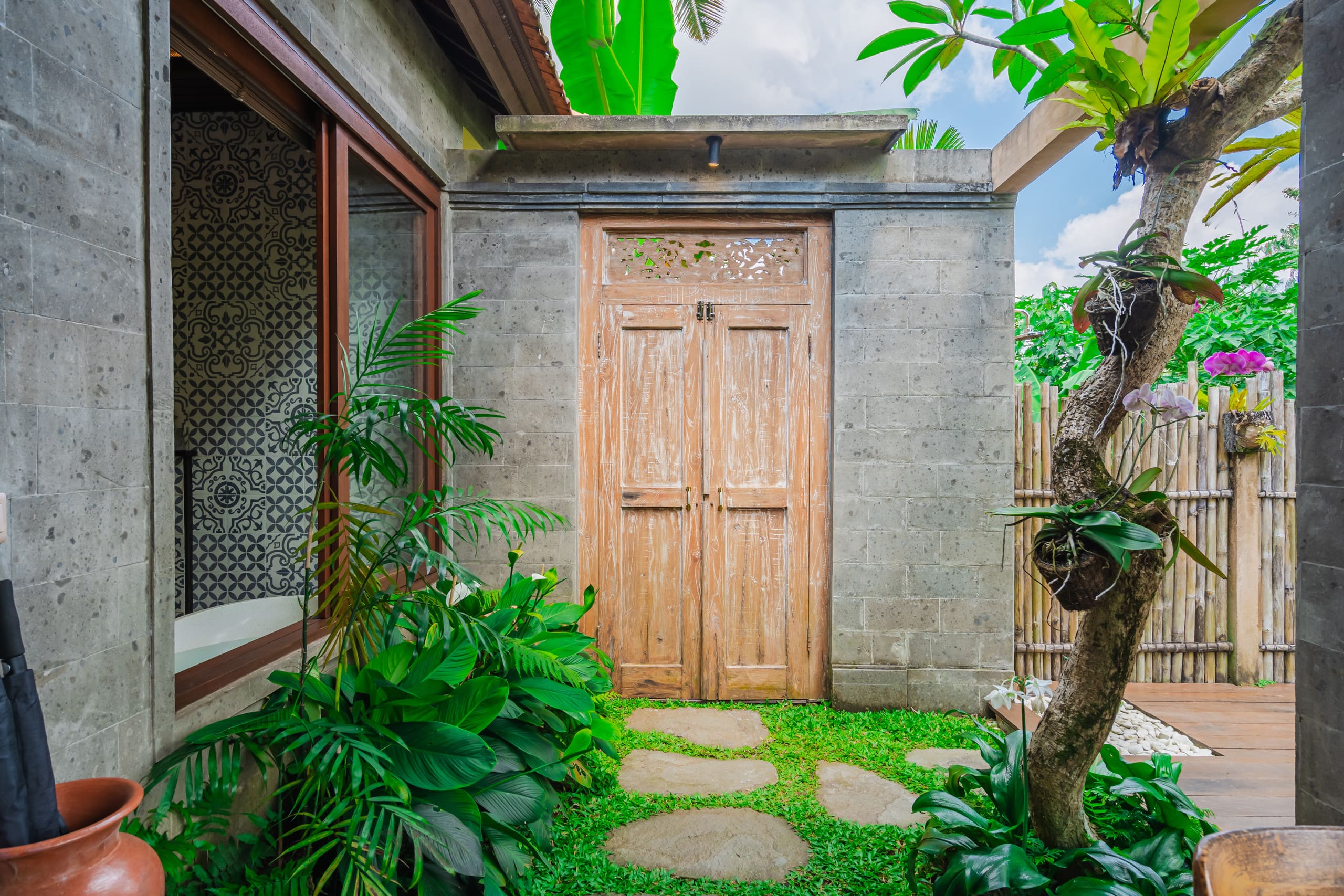 Varendra villa Ubud with cliff View 25